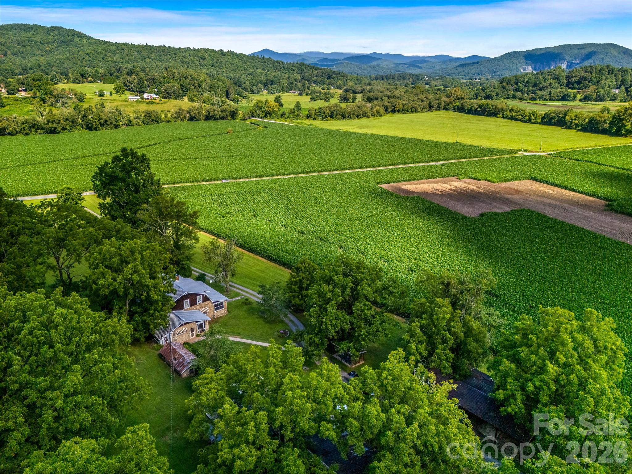 Single Family Residence at 96 Merle Farm Lane, Pisgah Forest, photo 14 of 48