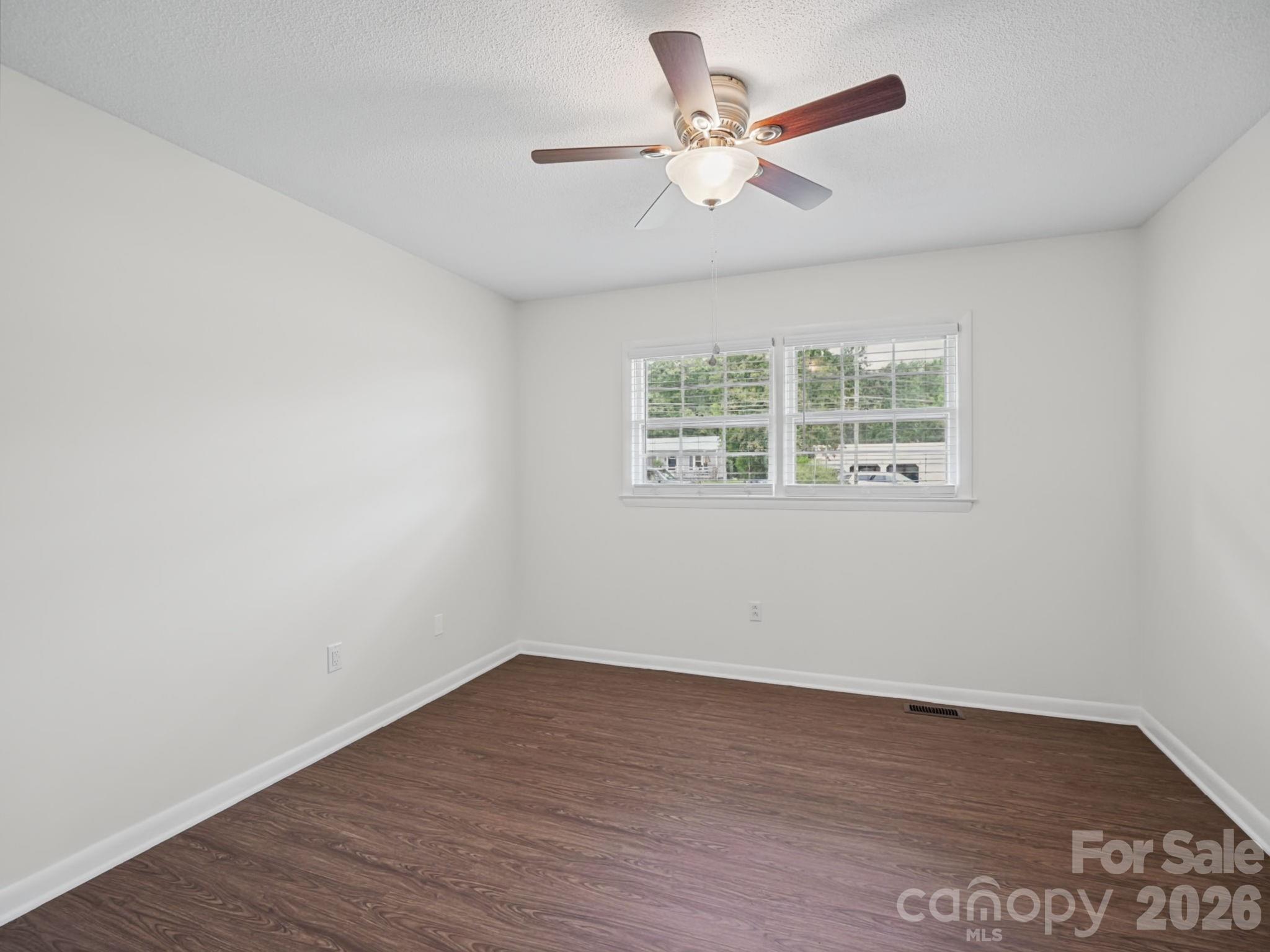 Guest Bedroom 1 - 477 Butler Road, Forest City