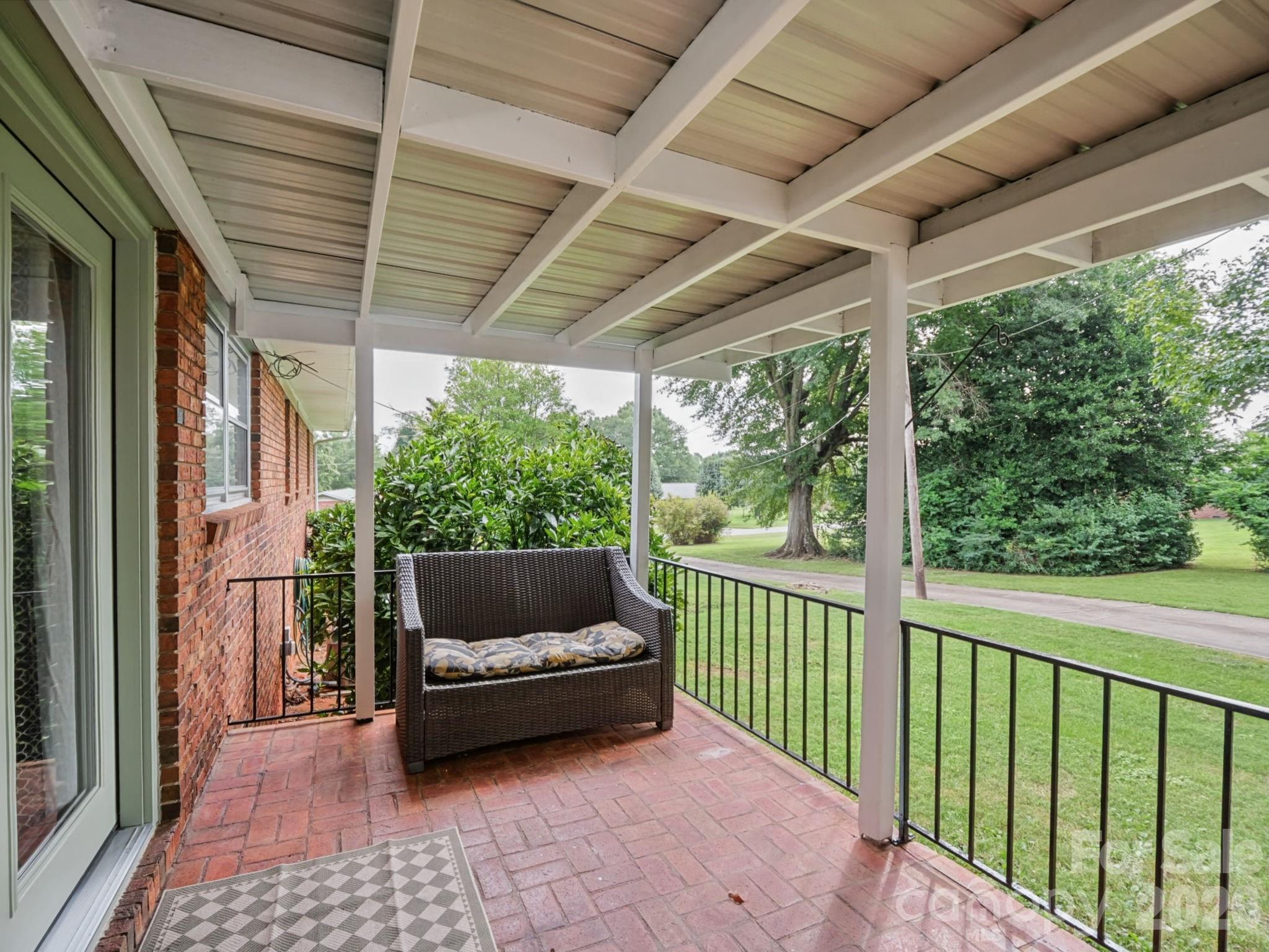 Back Porch - 477 Butler Road, Forest City