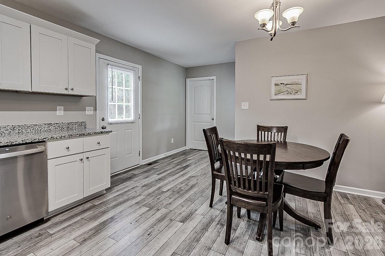 Single Family Residence at 5000 Tabernacle School Road, Asheboro, photo 6 of 24