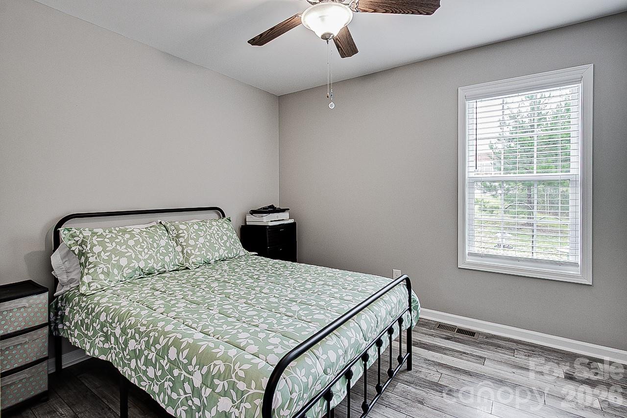 Single Family Residence at 5000 Tabernacle School Road, Asheboro, photo 16 of 24
