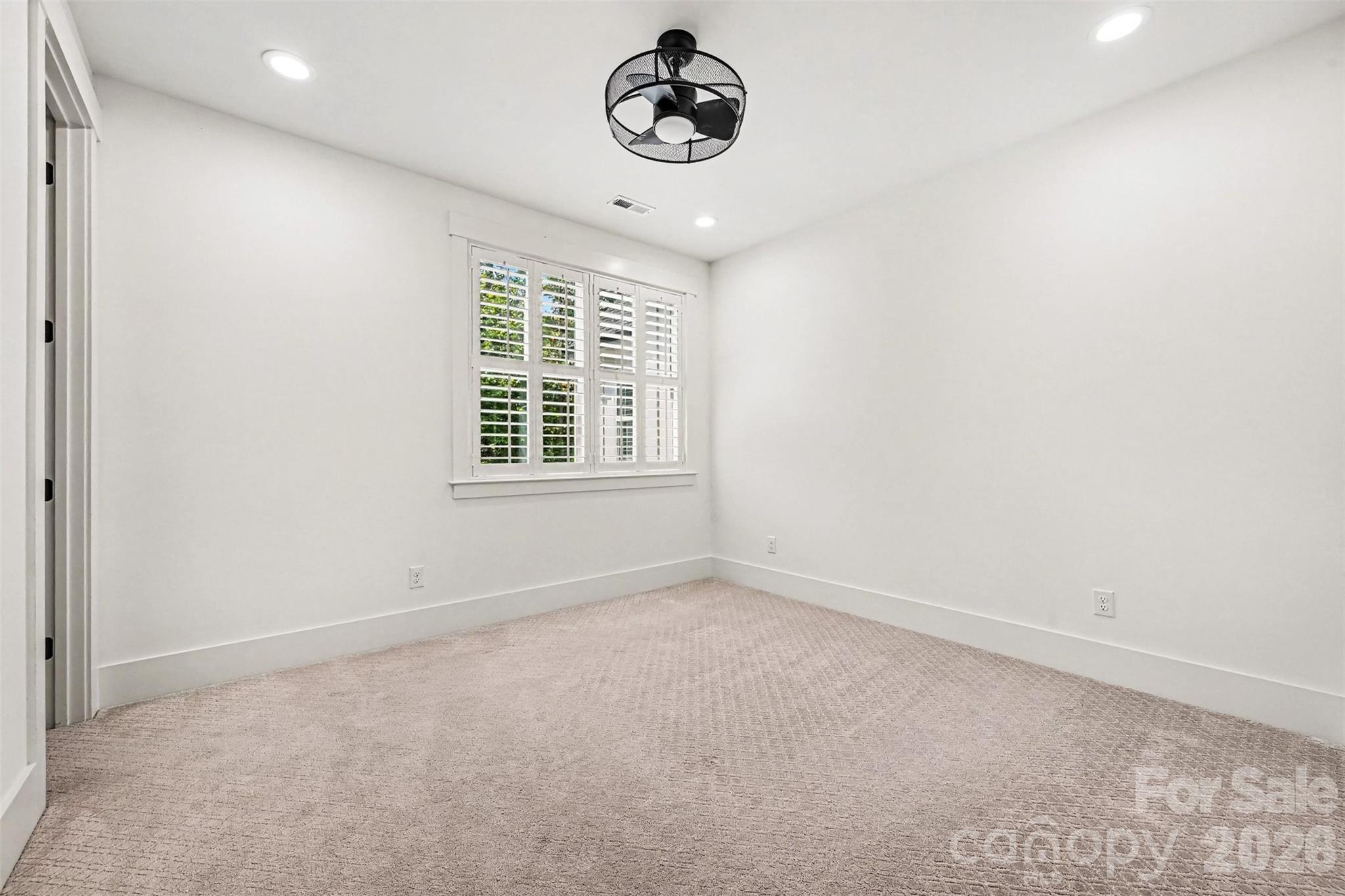 Bedroom 3 upstairs- this room has a large walk in closet and shared bathroom - 3142 Sherman Drive, Lancaster