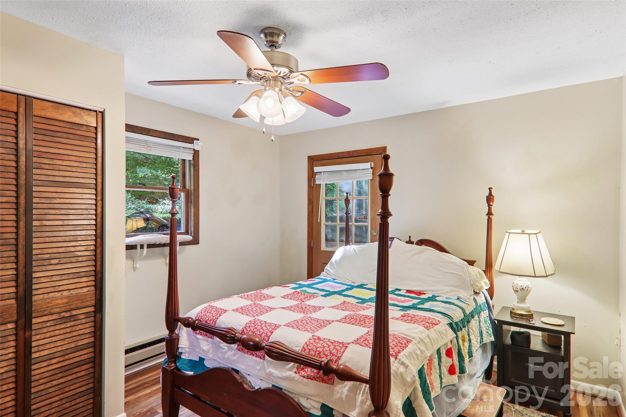 Single Family Residence at 64 Blue Jay Loop, Maggie Valley, photo 15 of 34