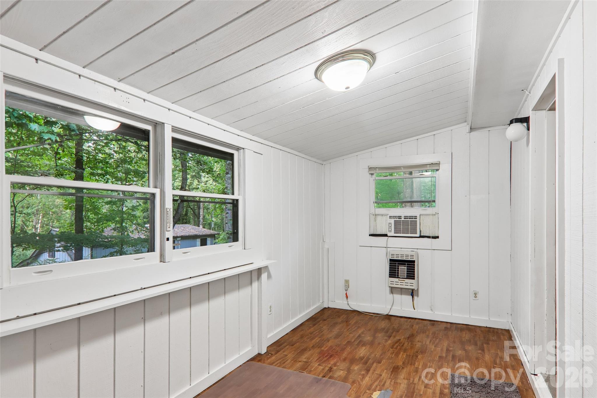 Single Family Residence at 64 Blue Jay Loop, Maggie Valley, photo 20 of 34