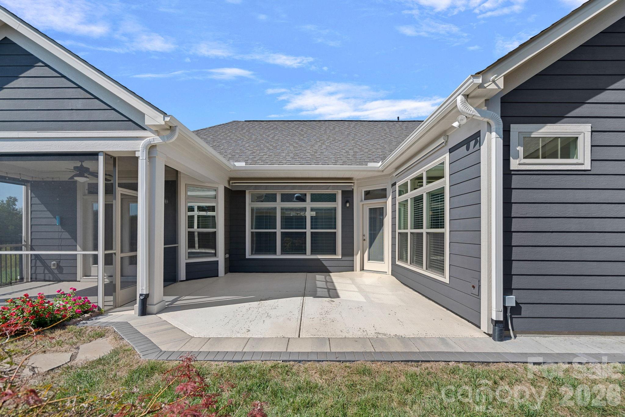 Single Family Residence at 9057 Treetop Way NW, Concord, photo 38 of 47