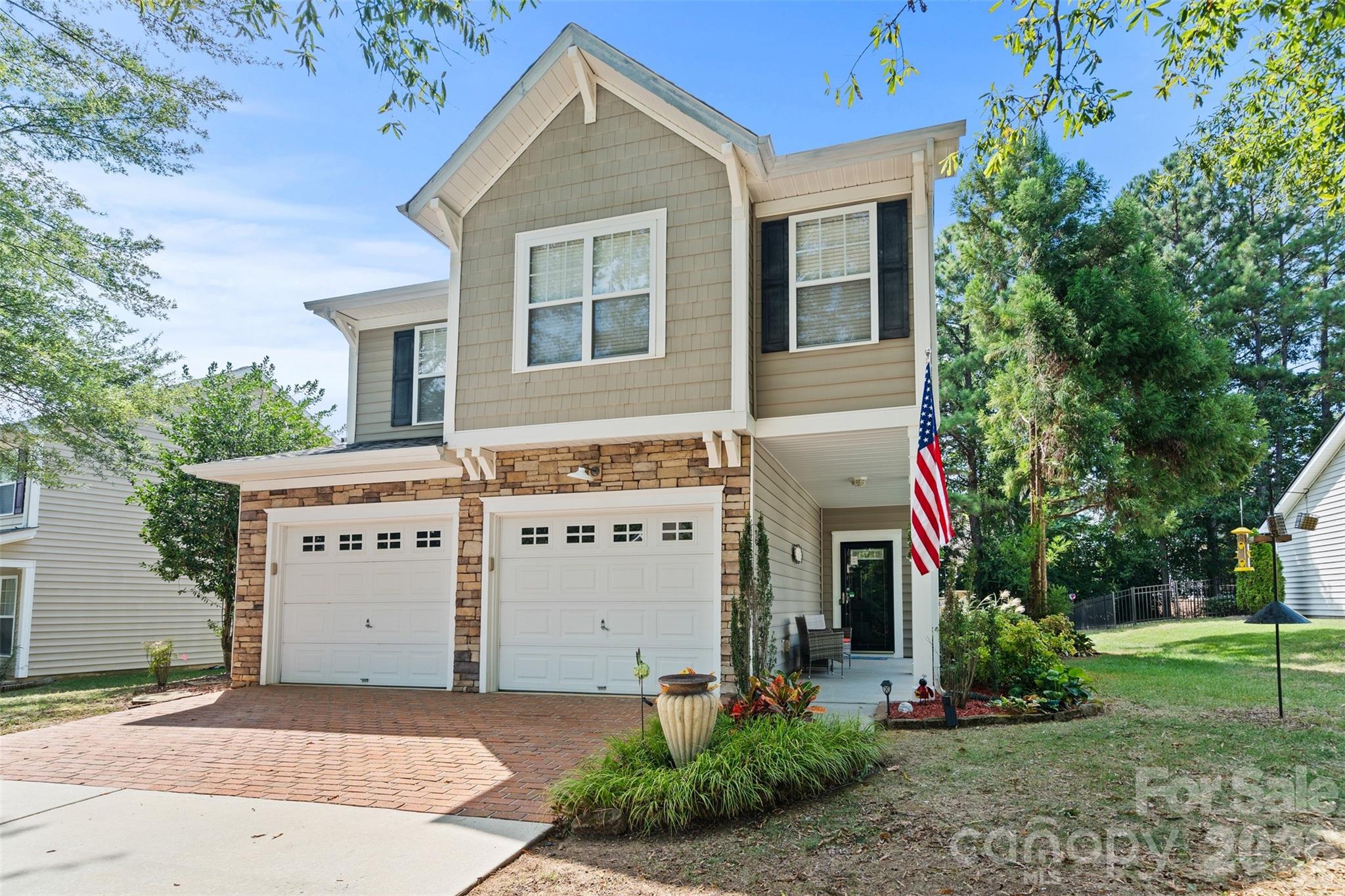 Single Family Residence at 138 Whitley Mills Road, Fort Mill, photo 2 of 48