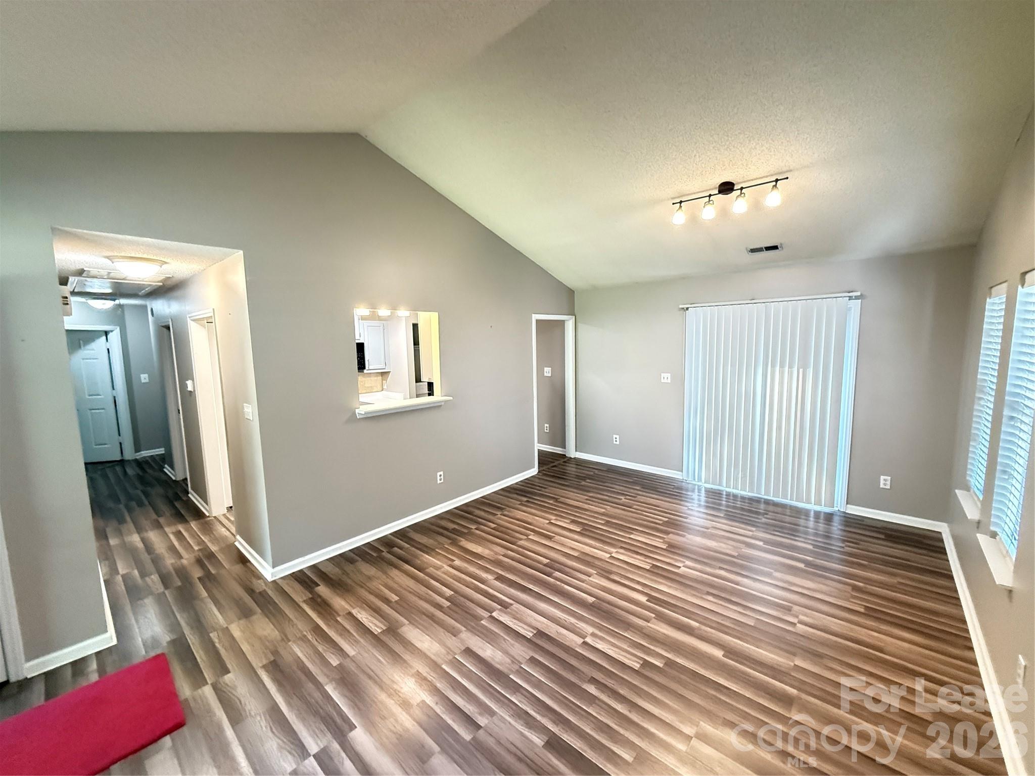 Single Family Residence at 8006 Maxwelton Drive, Huntersville, photo 5 of 18