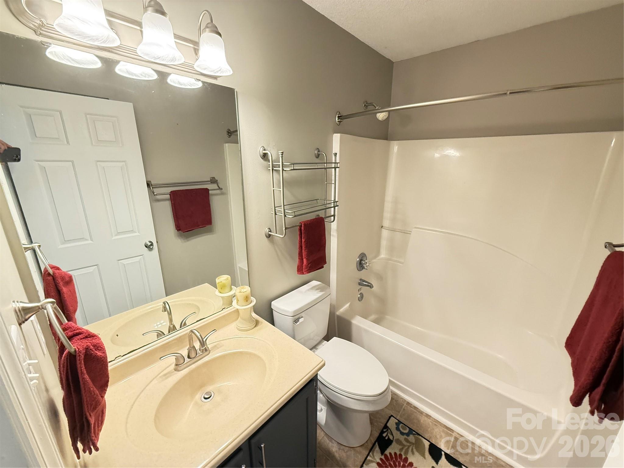 Single Family Residence at 8006 Maxwelton Drive, Huntersville, photo 12 of 18