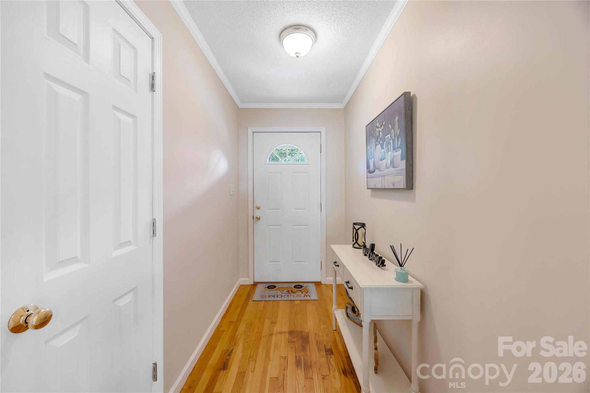 Single Family Residence at 508 Woodland Drive, Rockwell, photo 6 of 34