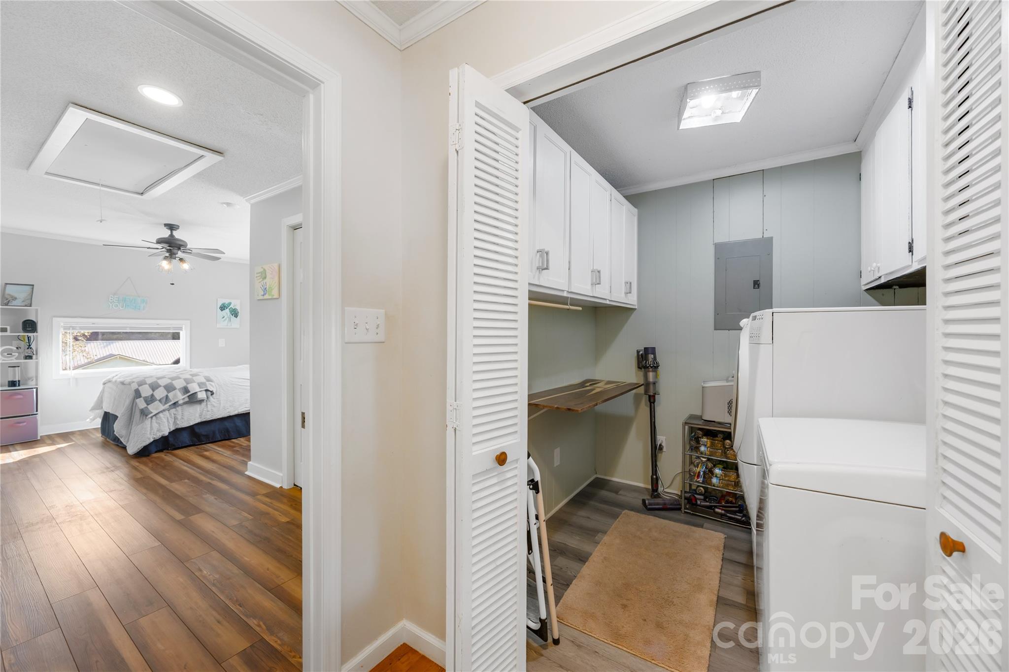 Single Family Residence at 508 Woodland Drive, Rockwell, photo 25 of 34
