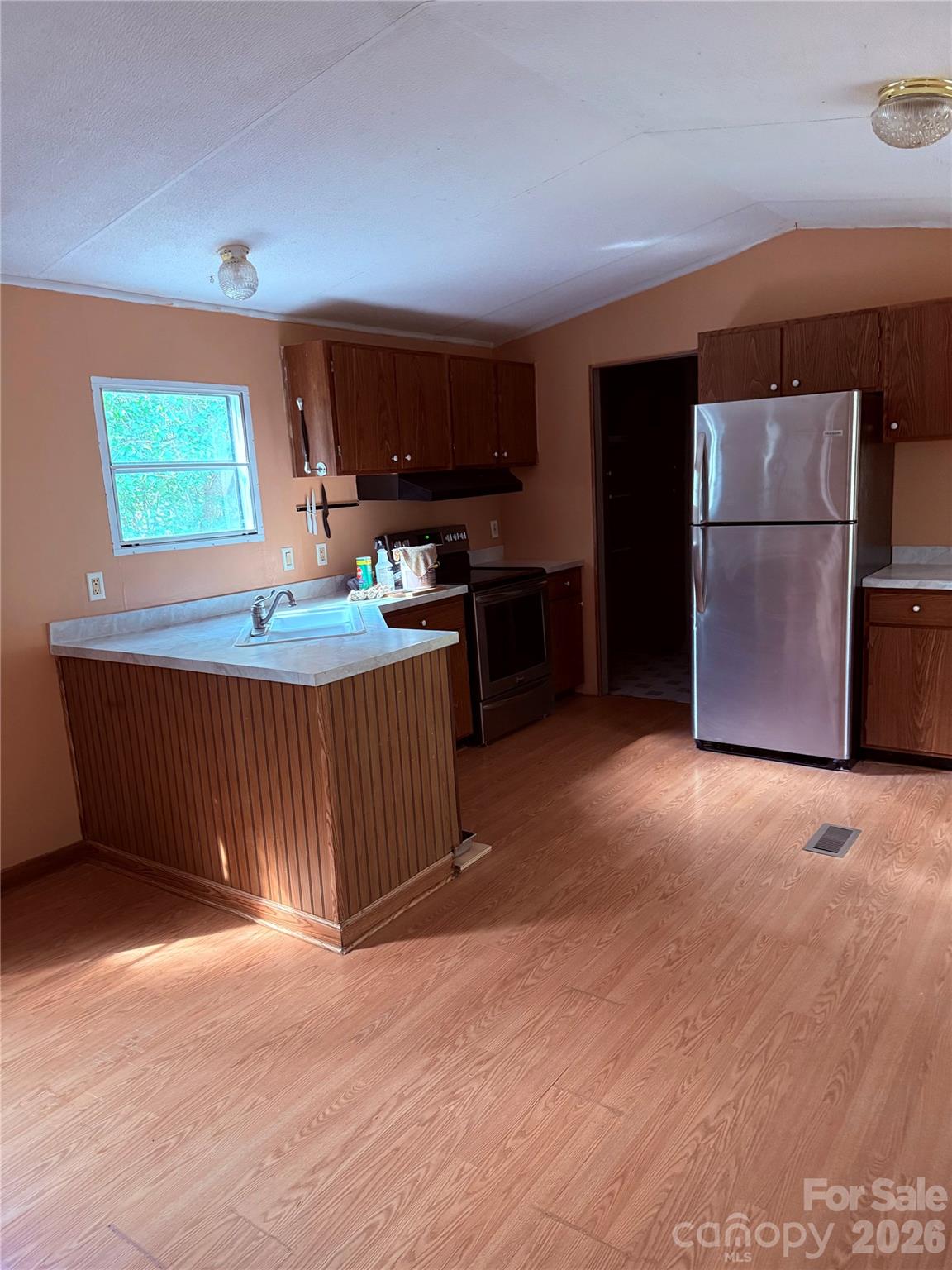 Single Family Residence at 20 Clay Vessel Trail, Candler, photo 10 of 35
