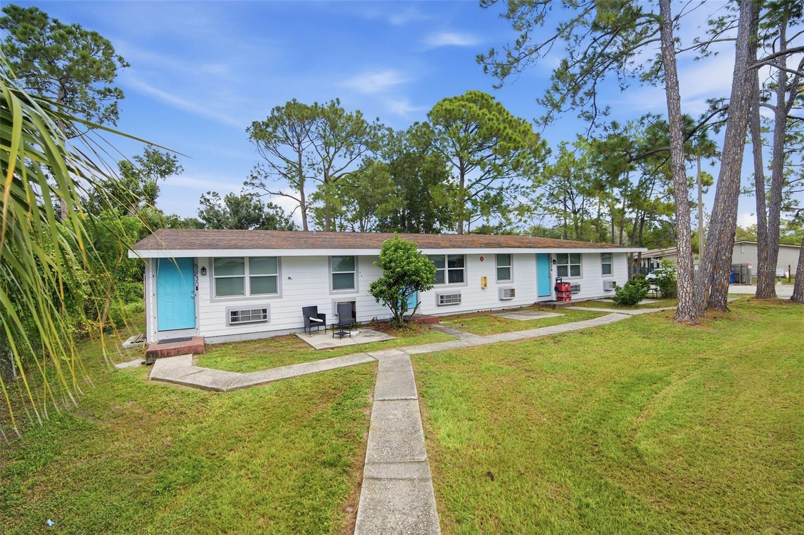 5901 BRYCE LN
