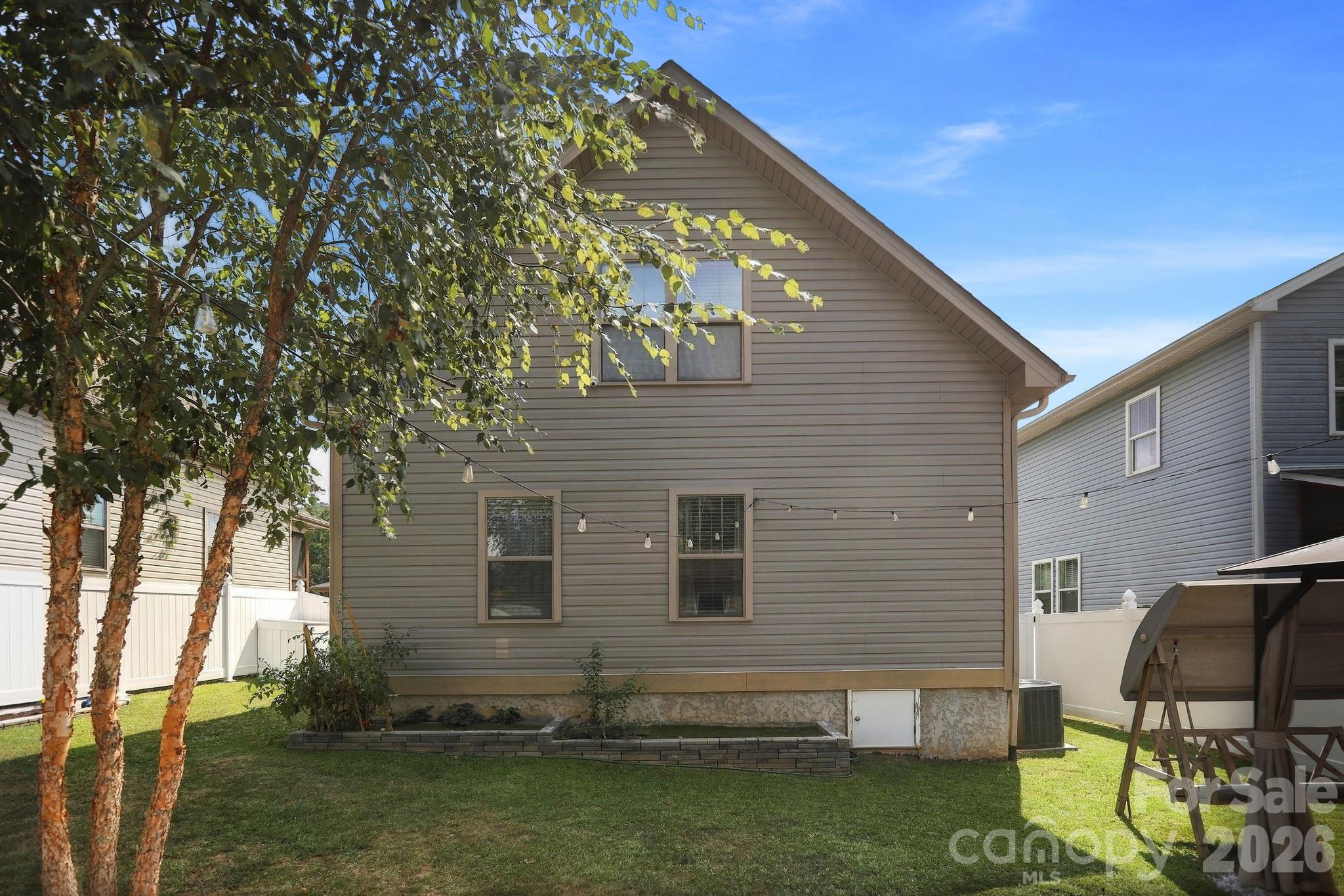 Single Family Residence at 11 Yarrow Meadow Road, Weaverville, photo 29 of 47
