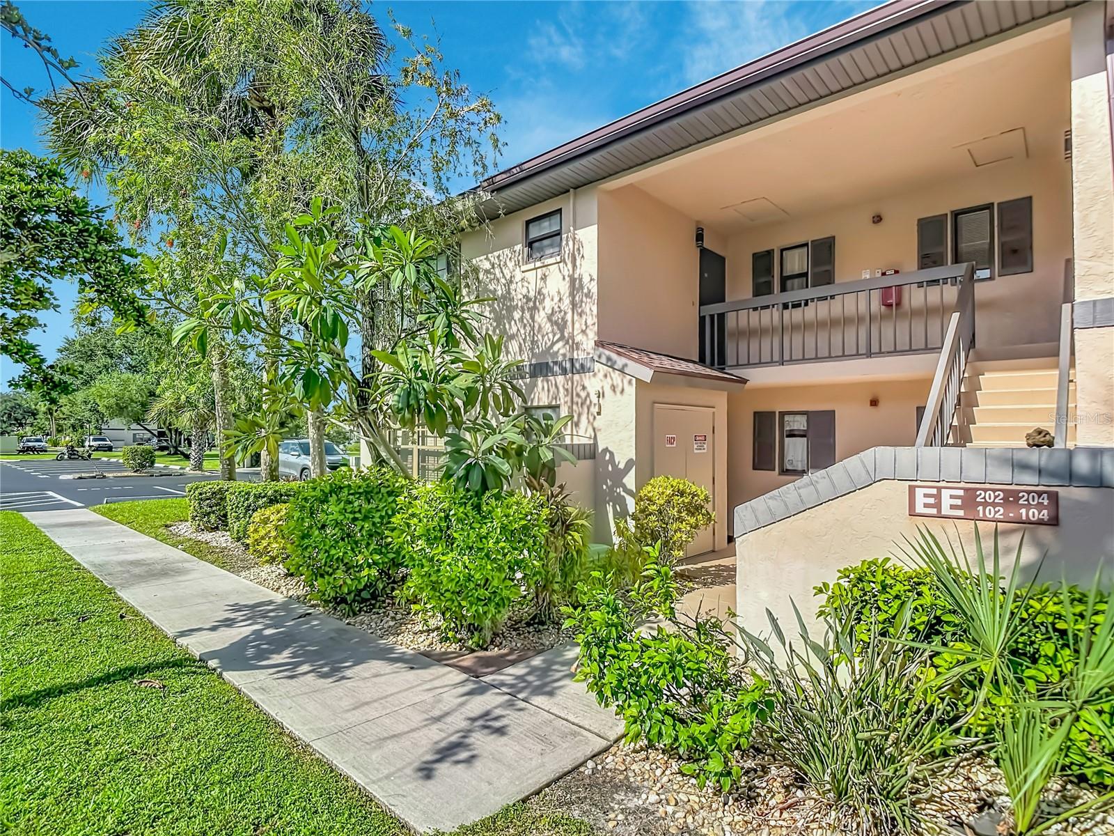 19505 QUESADA AVE #EE204