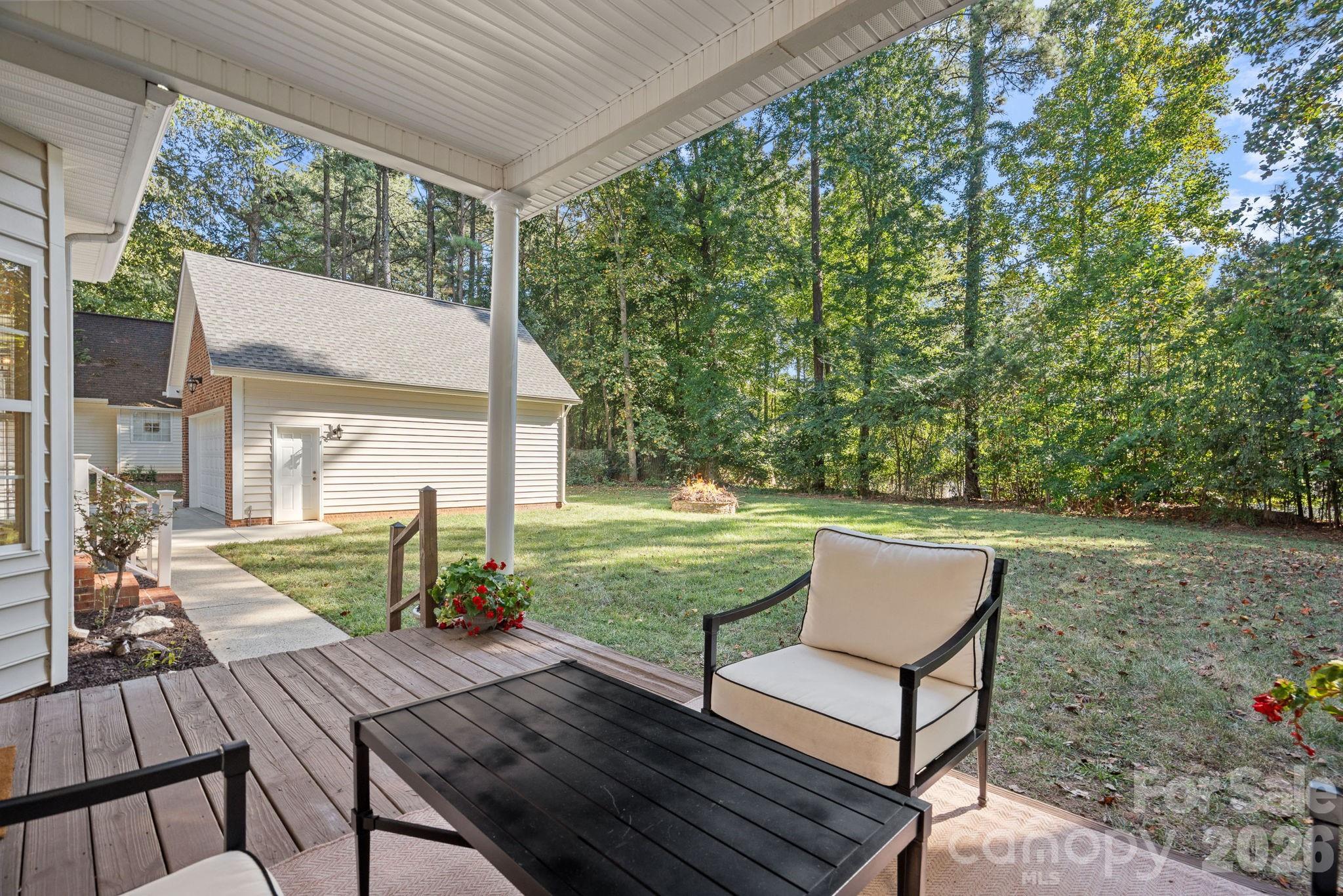 Single Family Residence at 390 Robinson Road, Mooresville, photo 29 of 42