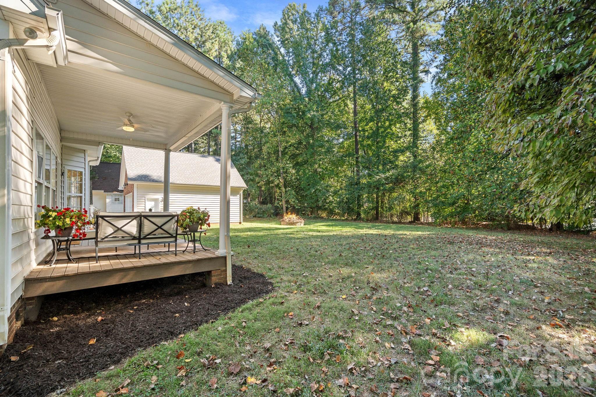 Single Family Residence at 390 Robinson Road, Mooresville, photo 31 of 42