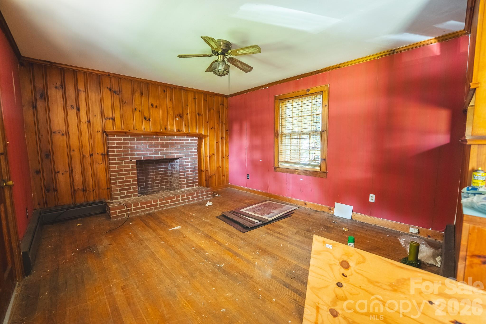 Single Family Residence at 12 1st Avenue Drive SE, Taylorsville, photo 26 of 48