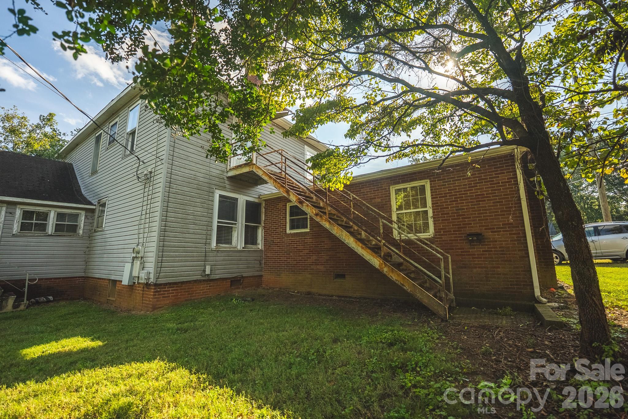 Single Family Residence at 12 1st Avenue Drive SE, Taylorsville, photo 32 of 48