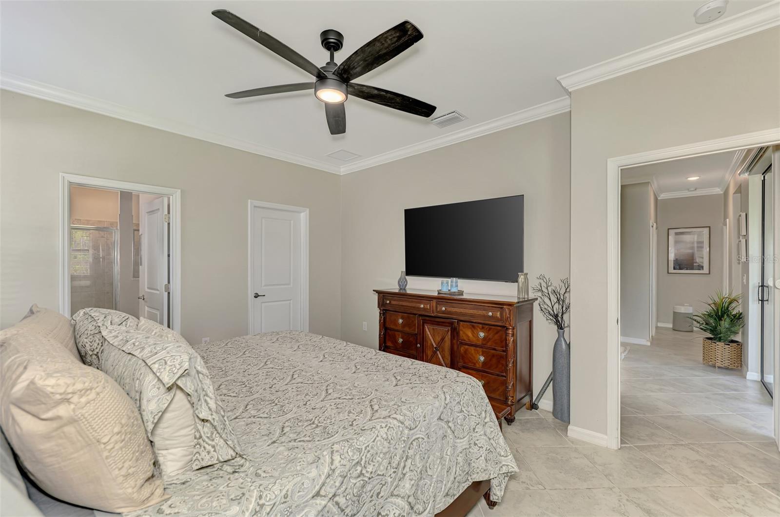 Single Family Residence at 15896 HONEYSUCKLE ST, PORT CHARLOTTE, photo 5 of 34