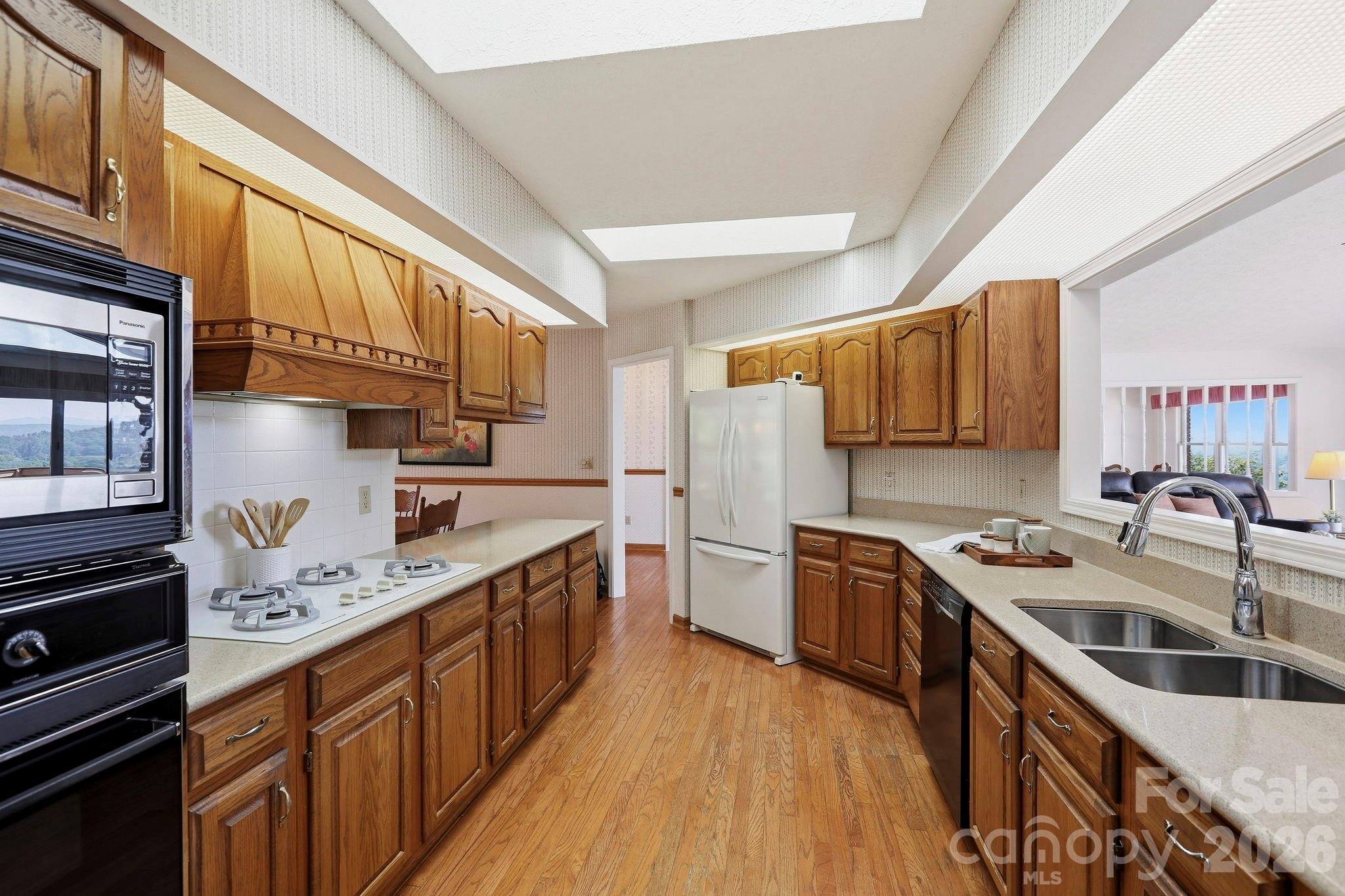 New skylights, bright natural light - 244 Mountain Valley Drive, Hendersonville