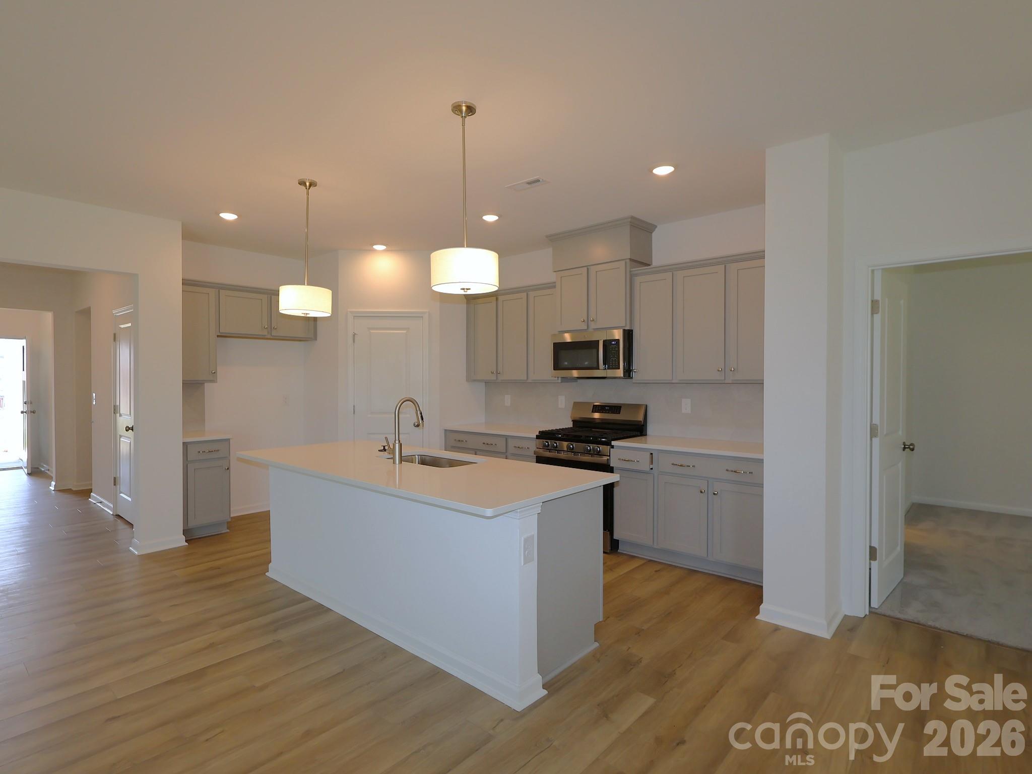 Kitchen - 8895 Visgrove Drive, Sherrills Ford