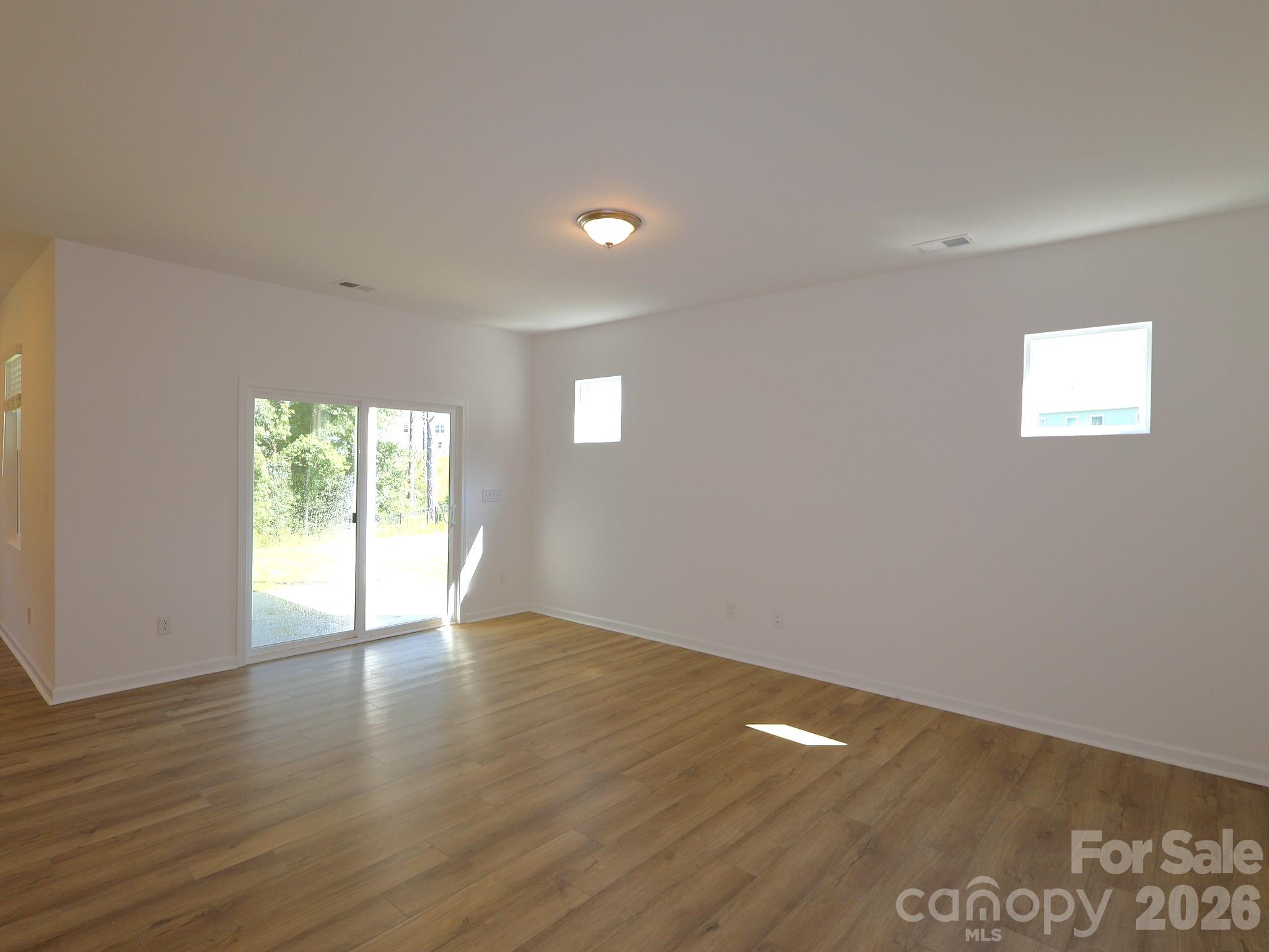 Family room - 8895 Visgrove Drive, Sherrills Ford
