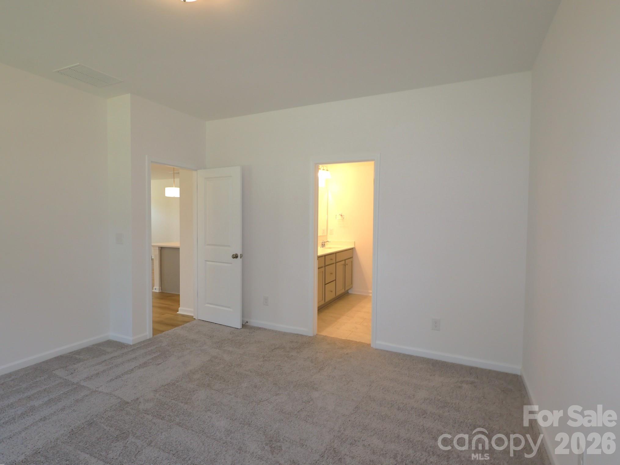 Owner's suite - 8895 Visgrove Drive, Sherrills Ford