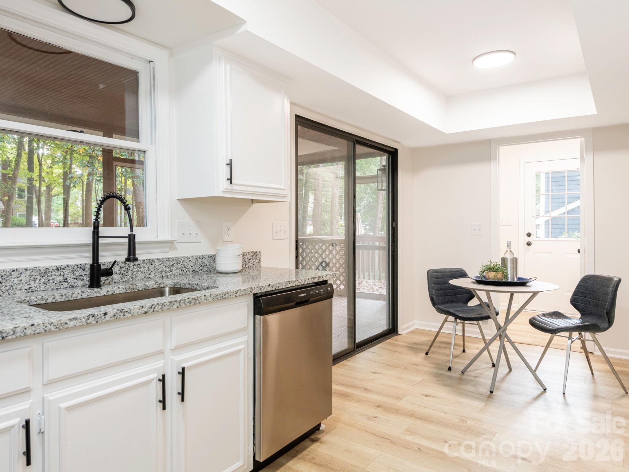 Single Family Residence at 2612 Heathershire Lane, Matthews, photo 23 of 35