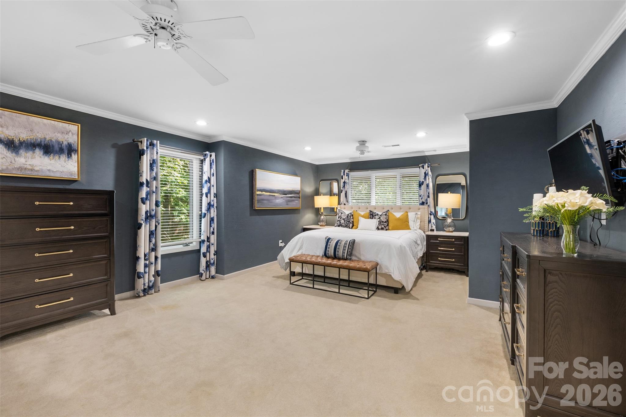 Primary bedroom on main - 27 Timberidge Drive, Lake Wylie