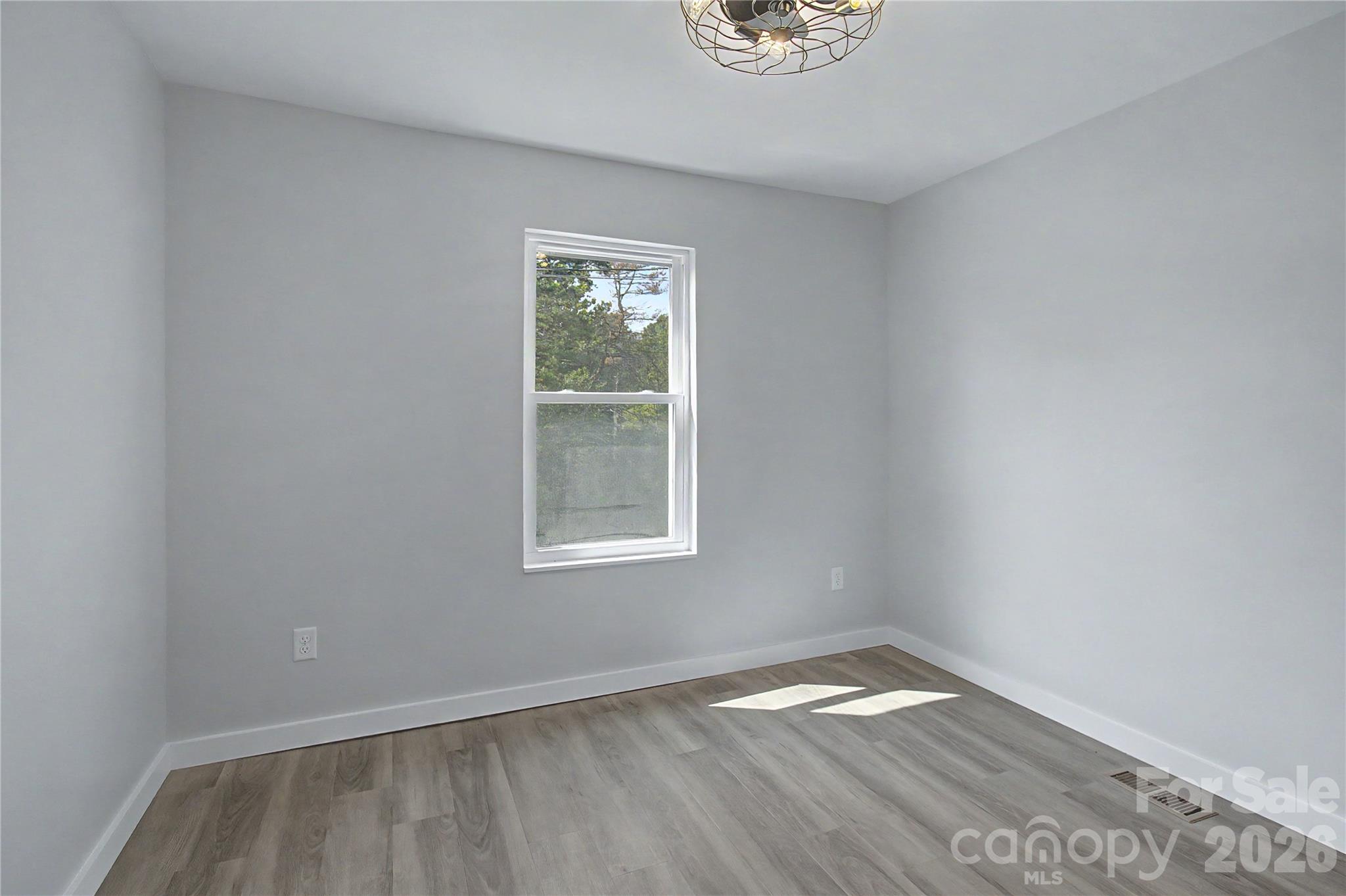 Single Family Residence at 132 Locust Grove Road, Weaverville, photo 27 of 38