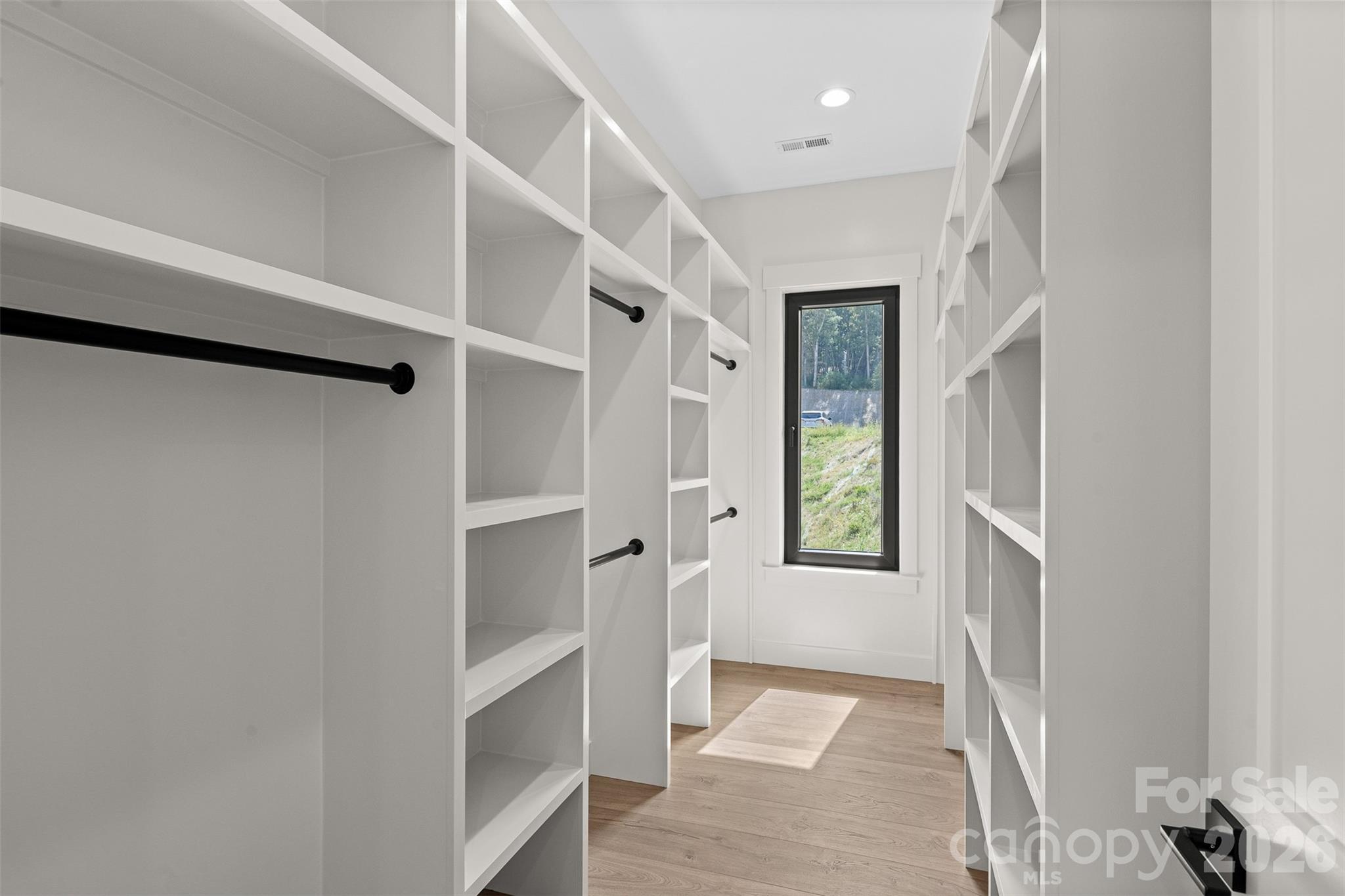 Single Family Residence at 333 Avery Trail Drive, Arden, photo 22 of 31