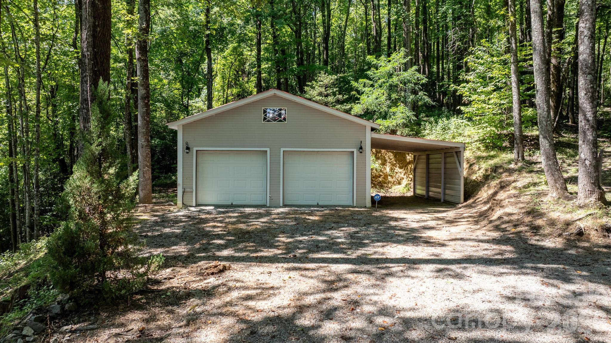 Single Family Residence at 308 Flat Mountain Road, Lenoir, photo 38 of 45