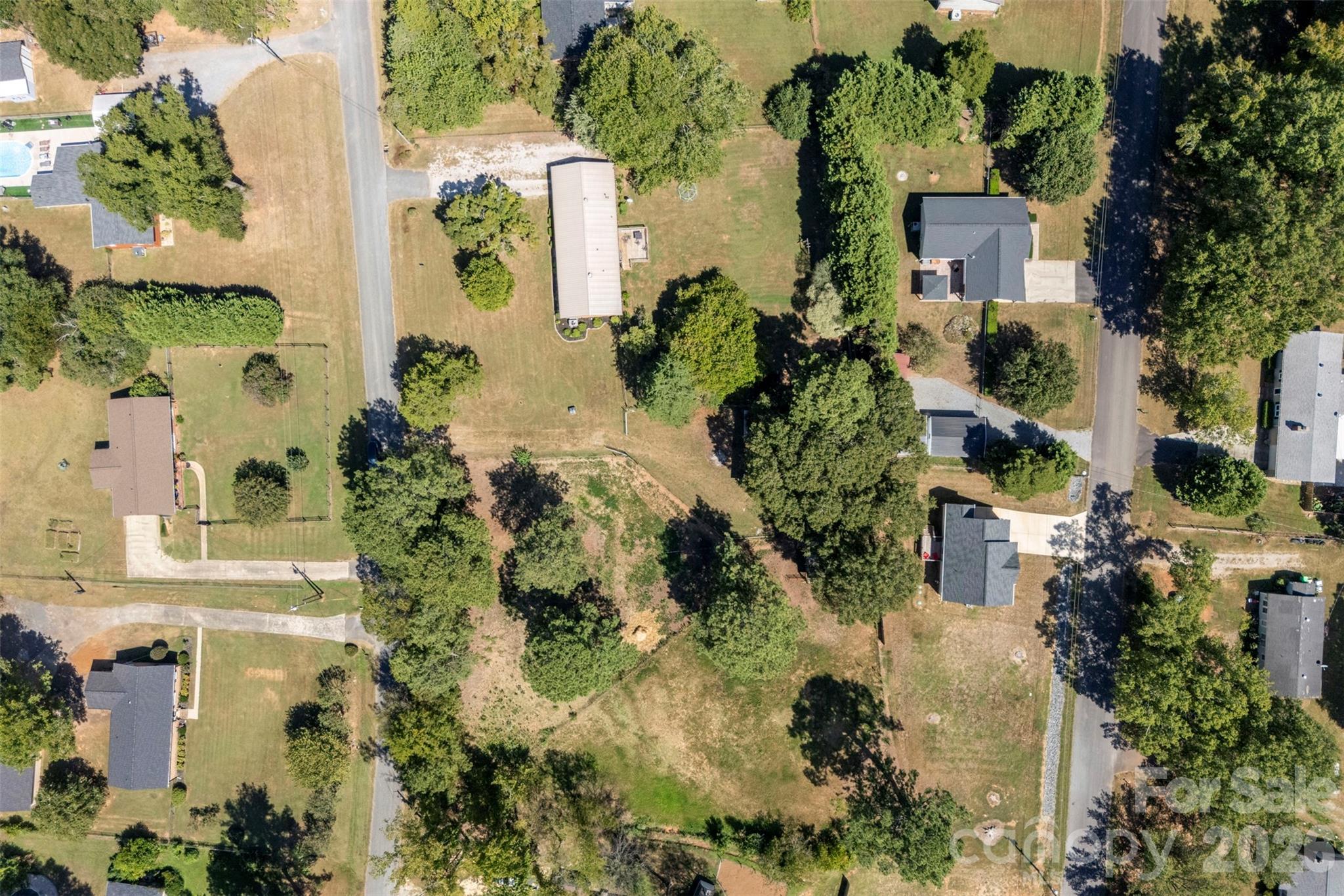 Single Family Residence at 2061 Somerdale Road, Rock Hill, photo 34 of 37