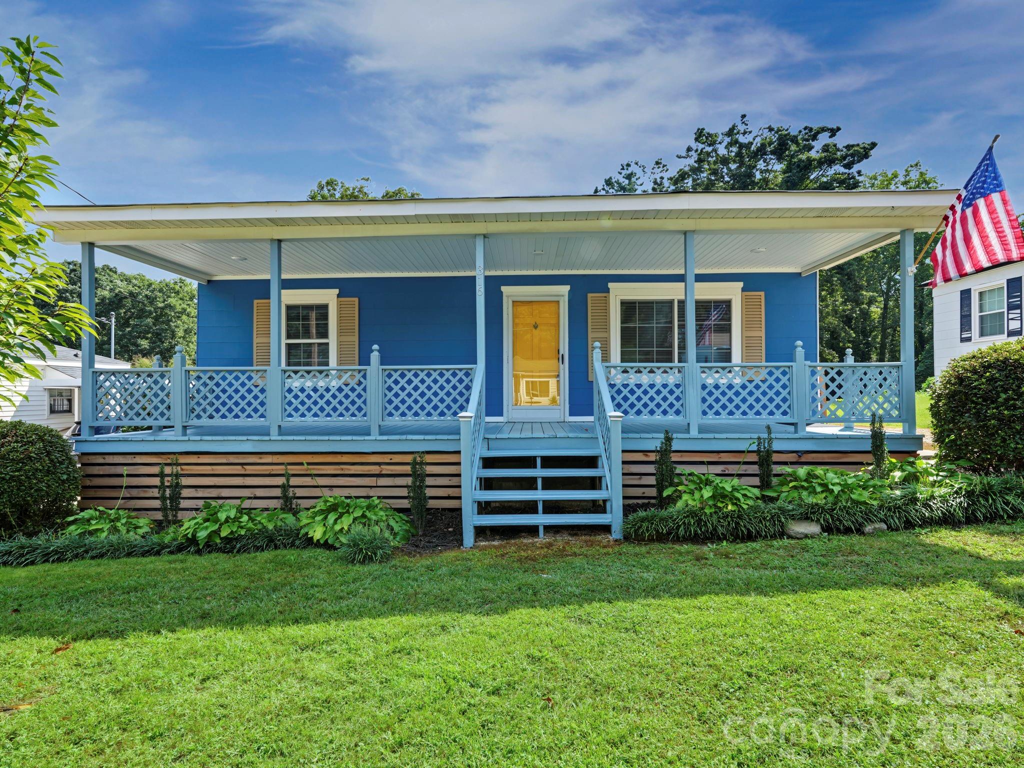 316 E 19th Street