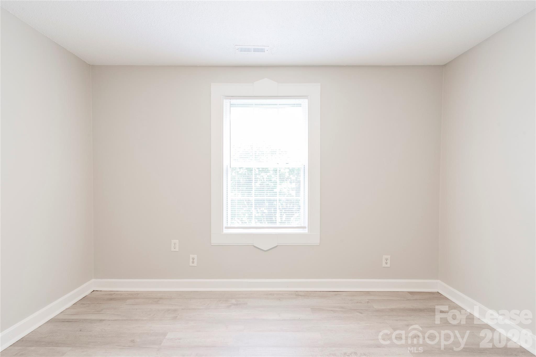 Townhouse at 2517 Hemphill Street, Charlotte, photo 7 of 21