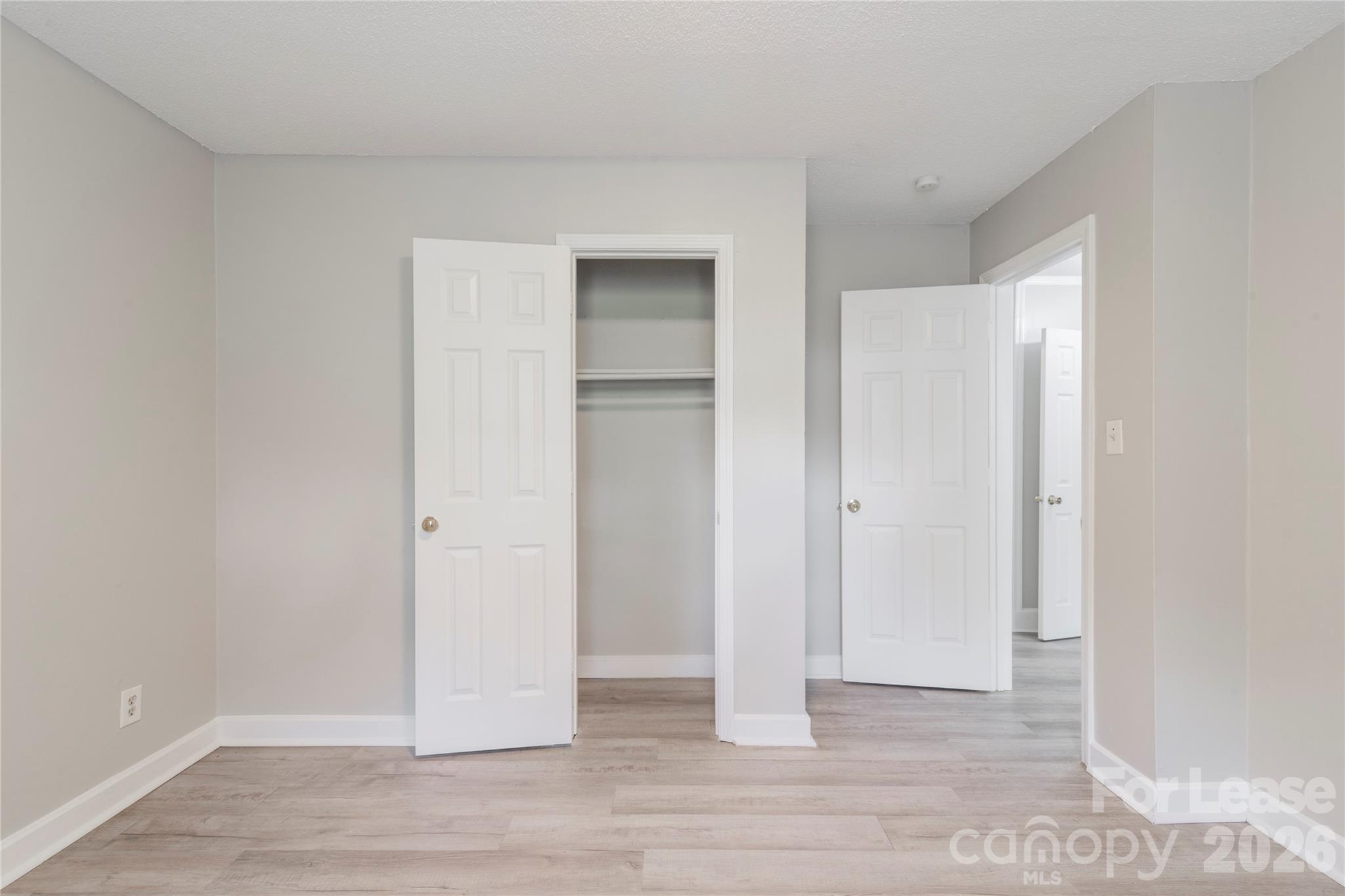 Townhouse at 2517 Hemphill Street, Charlotte, photo 9 of 21
