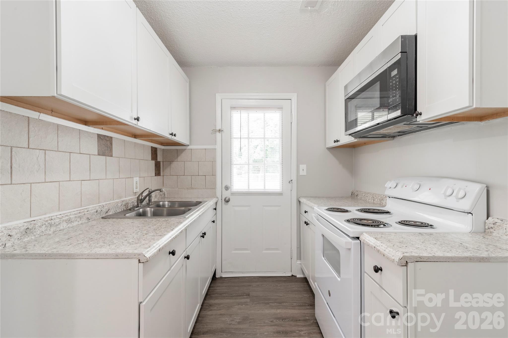 Townhouse at 2517 Hemphill Street, Charlotte, photo 14 of 21