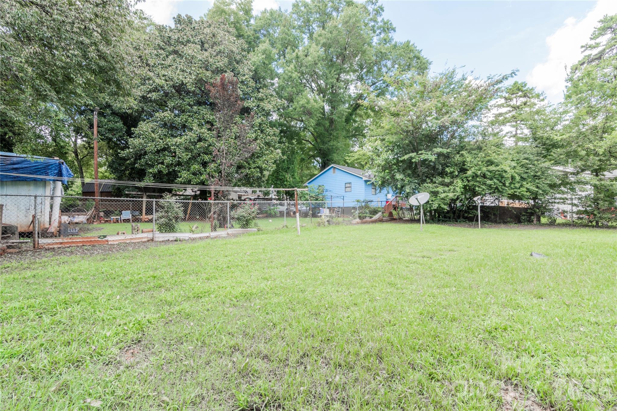 Townhouse at 2517 Hemphill Street, Charlotte, photo 21 of 21