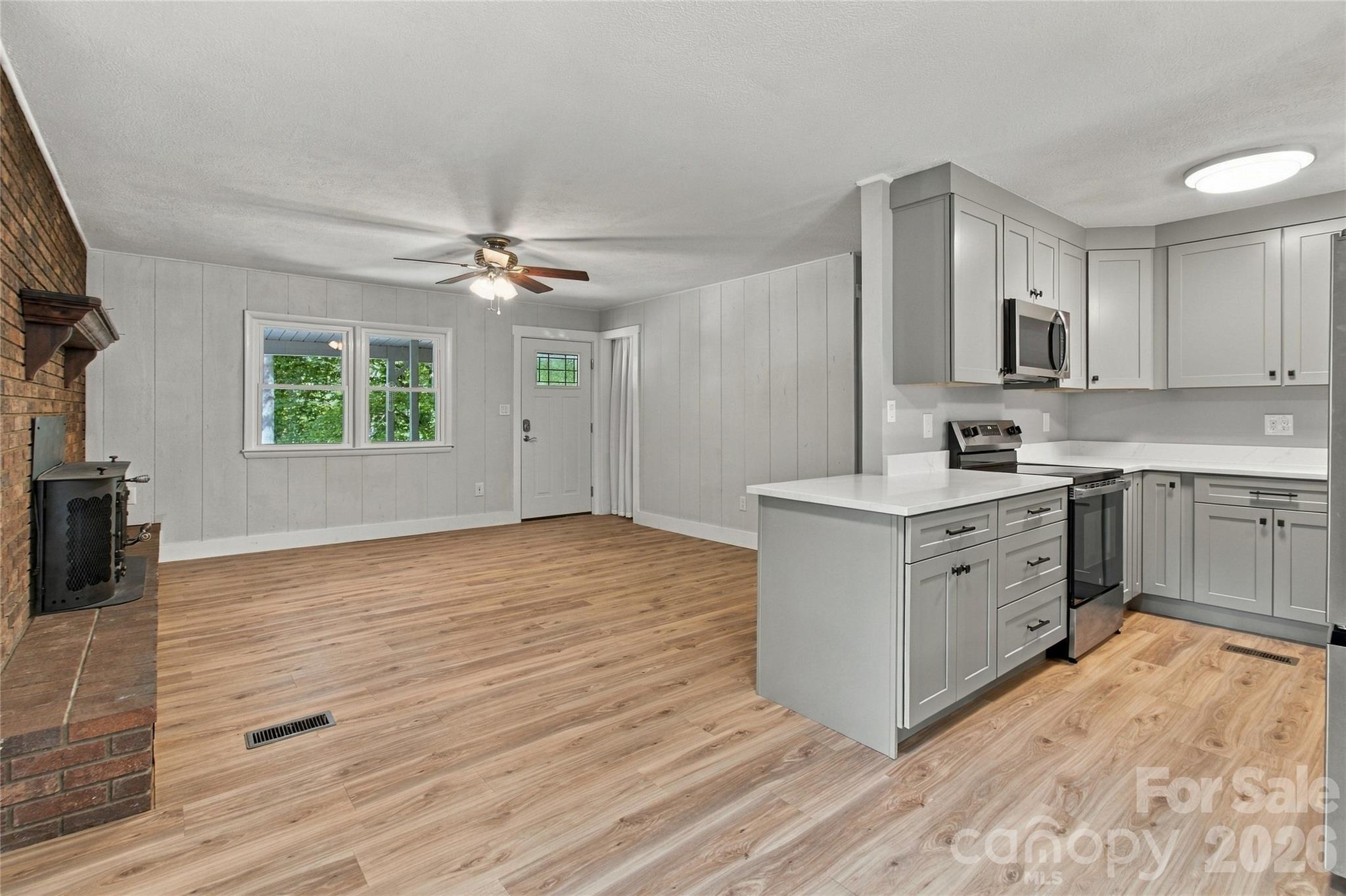 Single Family Residence at 90 Beech Valley Estates, Weaverville, photo 10 of 47