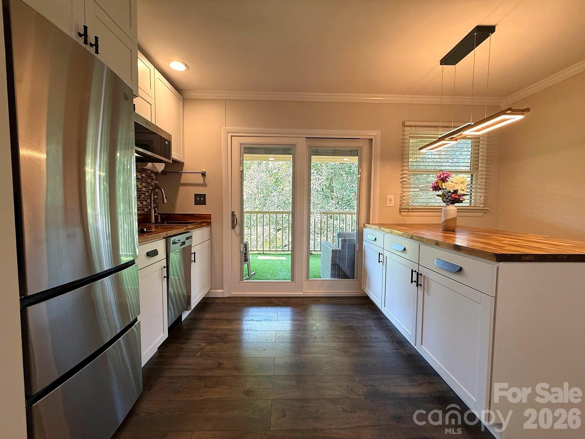 Single Family Residence at 160 Whitney Boulevard, Lake Lure, photo 12 of 38
