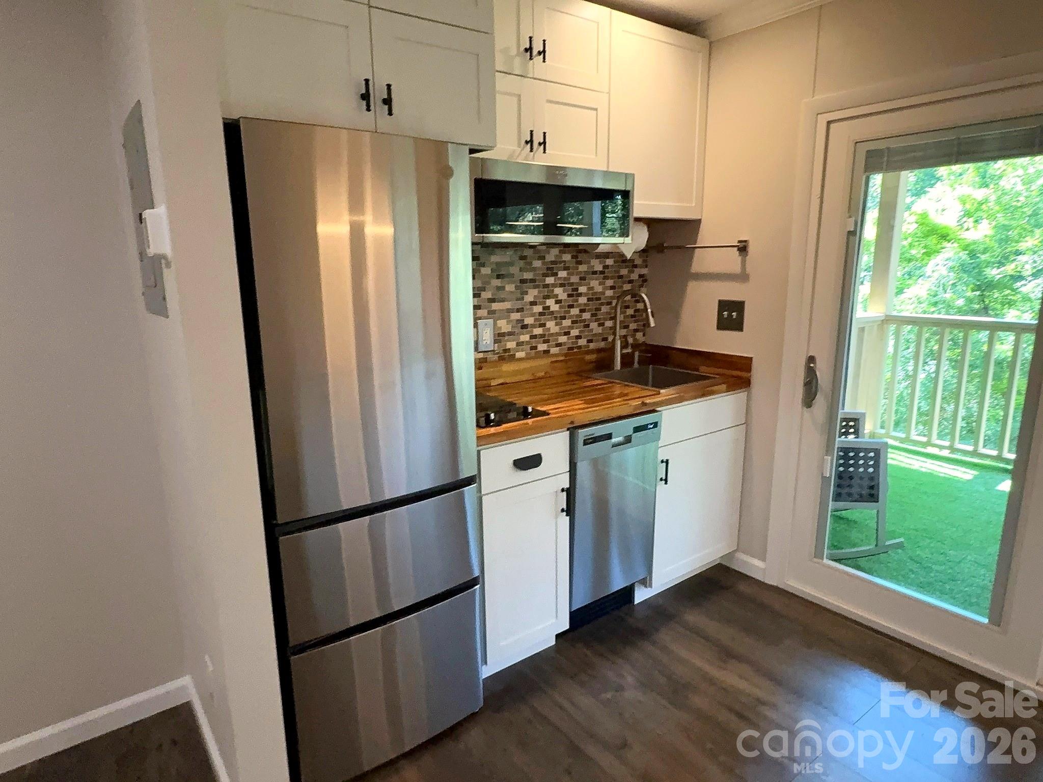 Single Family Residence at 160 Whitney Boulevard, Lake Lure, photo 13 of 38