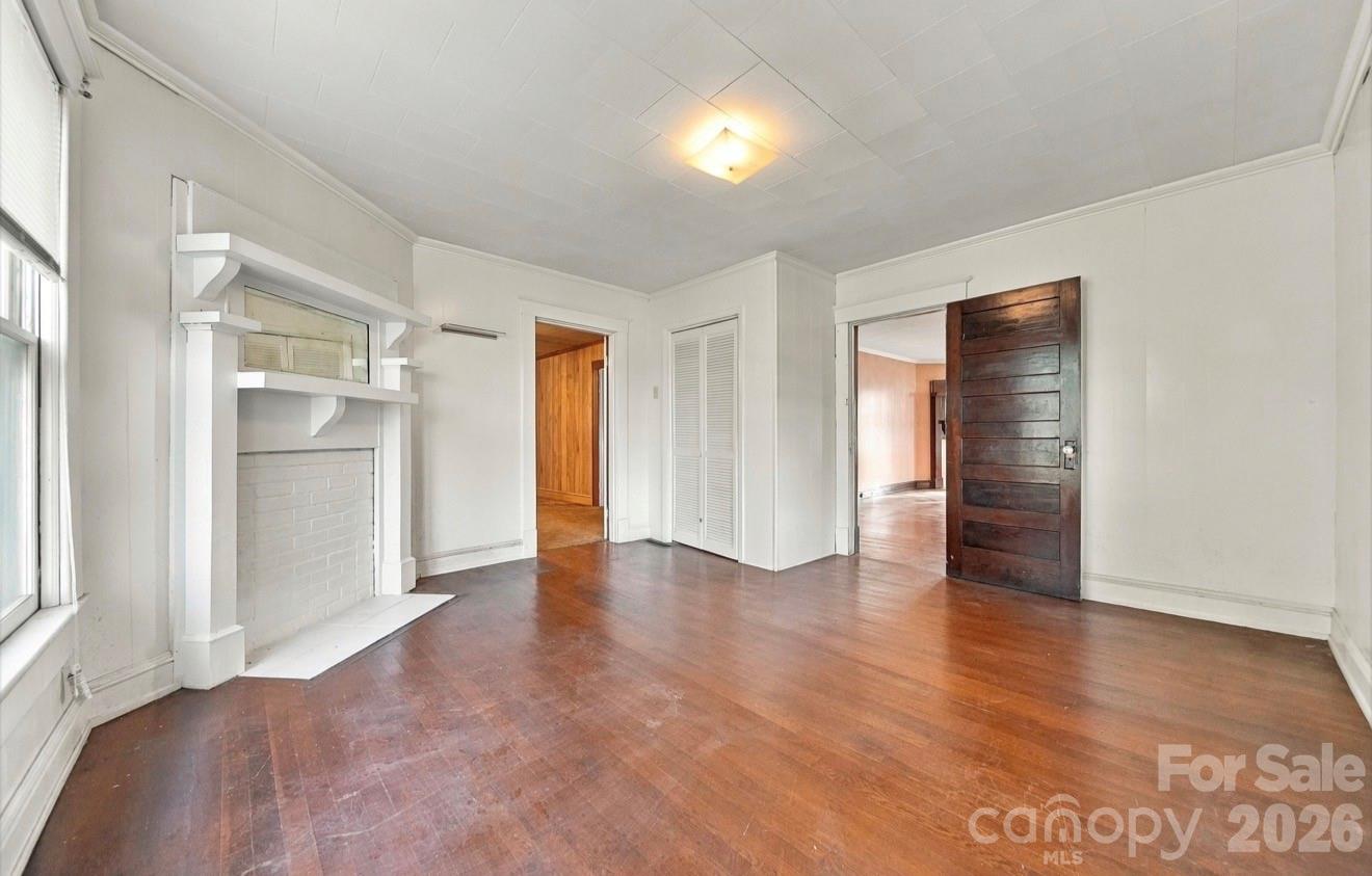 Single Family Residence at 3140 W Main Street, Claremont, photo 14 of 48