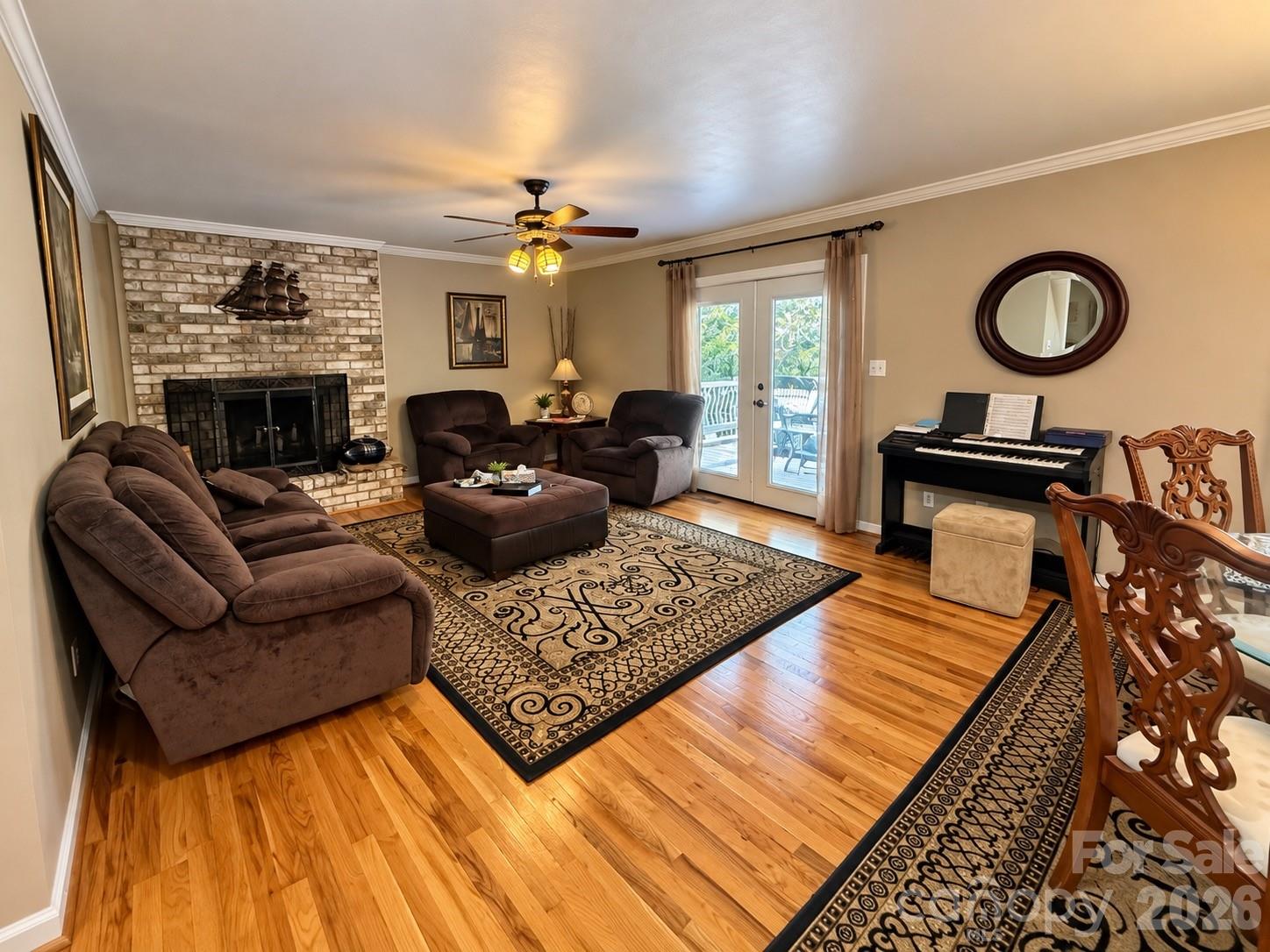 Single Family Residence at 5980 Willowbottom Road, Hickory, photo 16 of 37