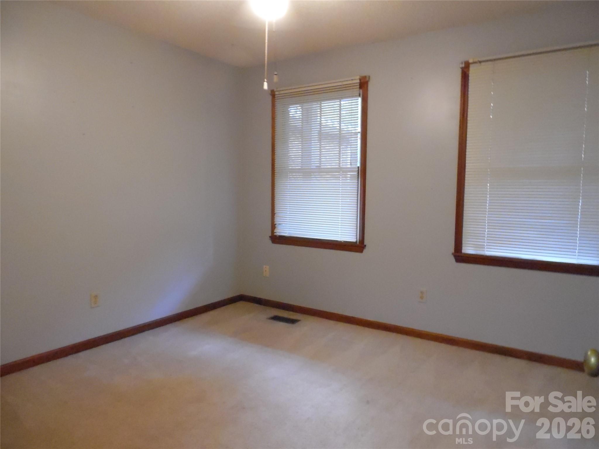 Single Family Residence at 1453 Marshbrooke Lane, Catawba, photo 16 of 24