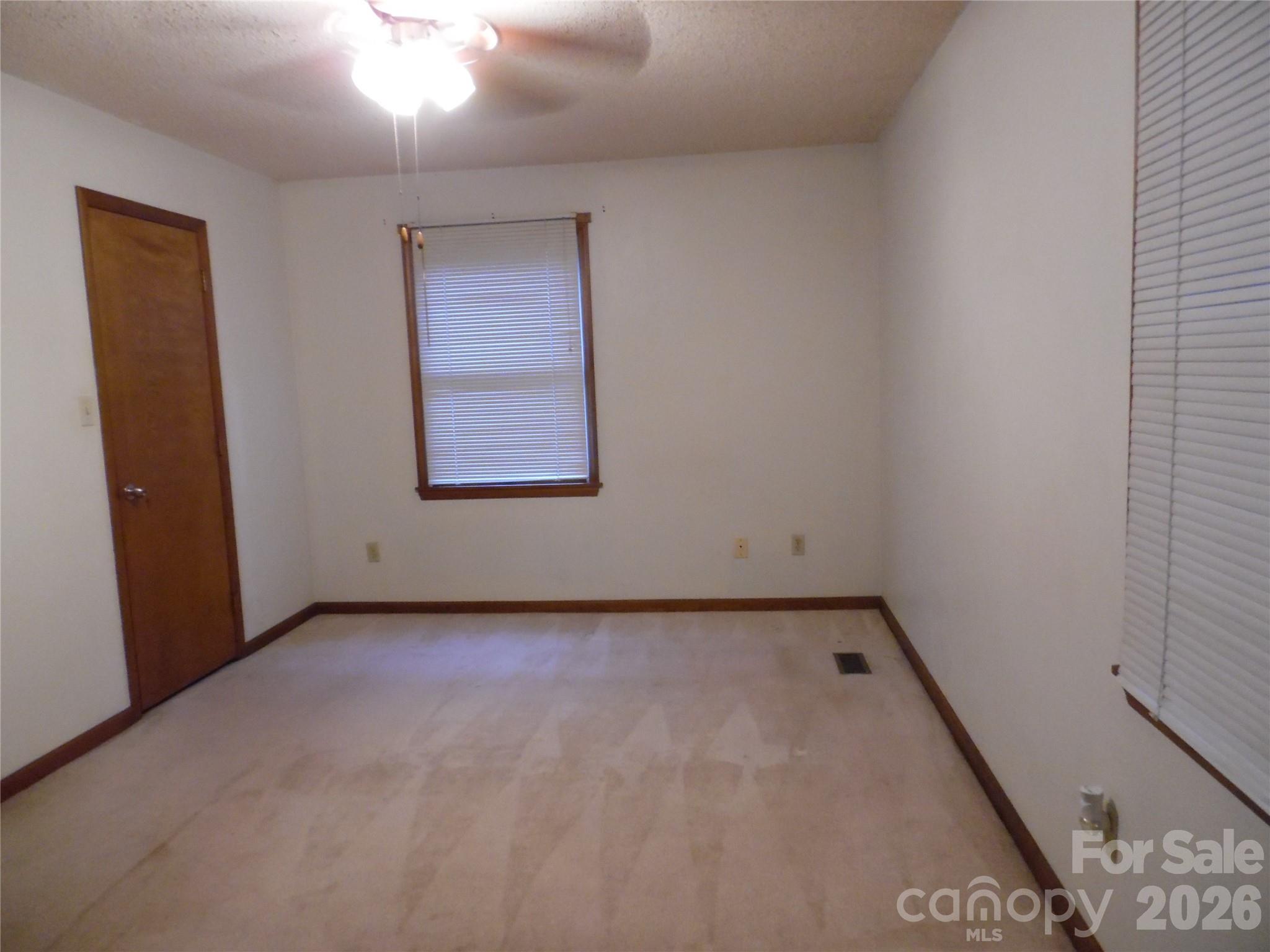 Single Family Residence at 1453 Marshbrooke Lane, Catawba, photo 18 of 24