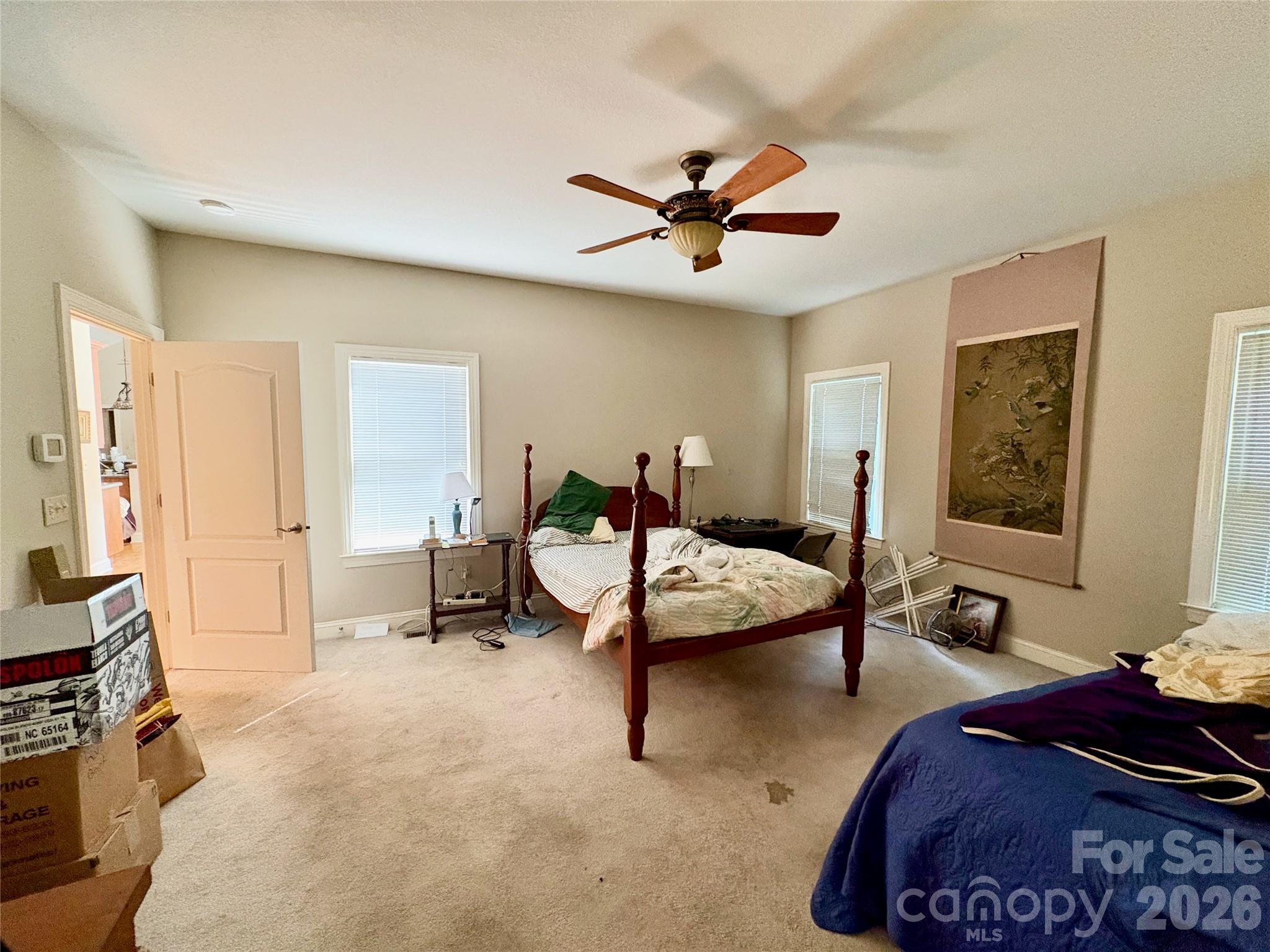 Single Family Residence at 502 Pace Road, Hendersonville, photo 16 of 40