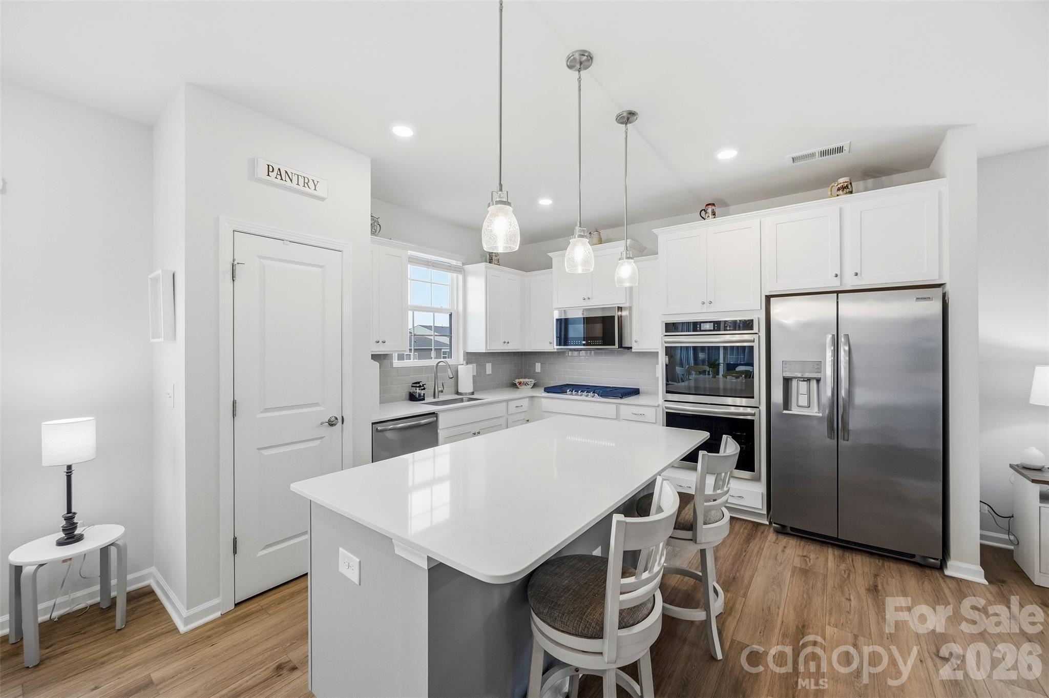 Frigidaire Gallery appliance package included. - 1734 Otter Perch Lane, Fort Mill