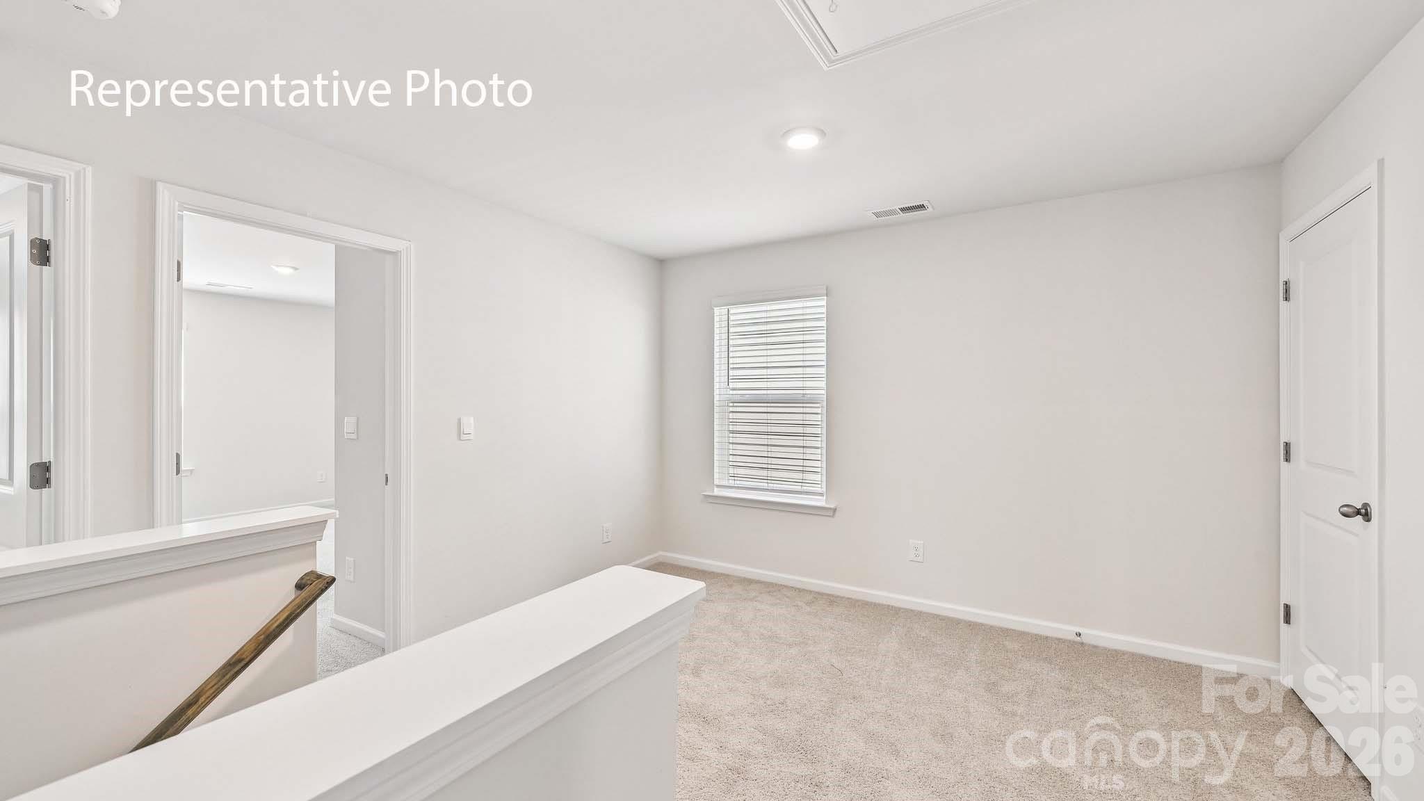Single Family Residence at 950 Two Brothers Lane, York, photo 15 of 30