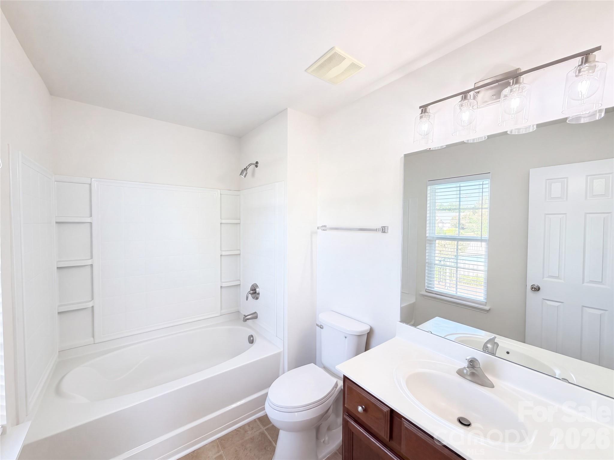 Townhouse at 152 Clydesdale Court, Matthews, photo 17 of 20