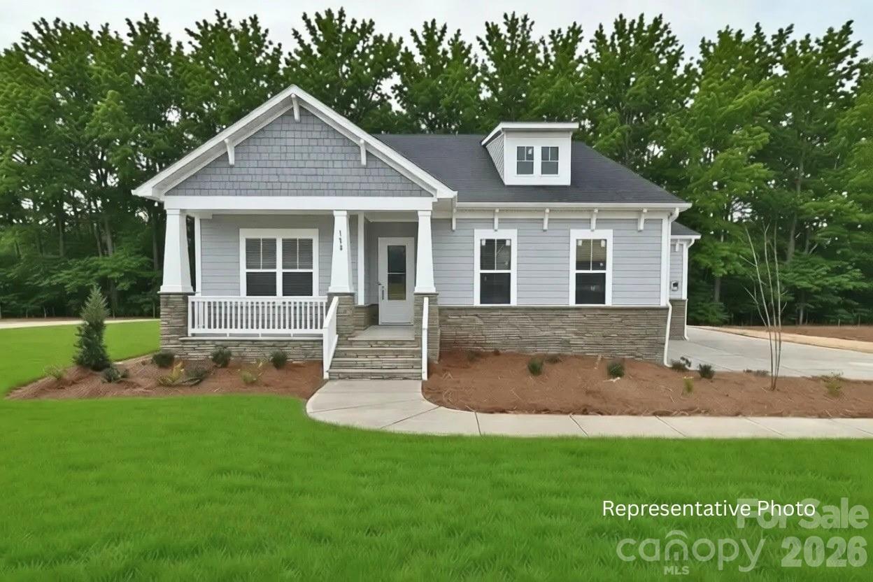 Single Family Residence at 484 Edmunds Lane, Clover, photo 6 of 34